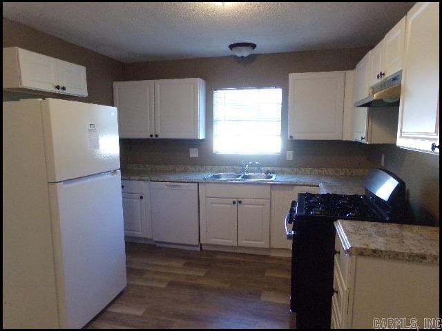 Dixie - Residential Lease