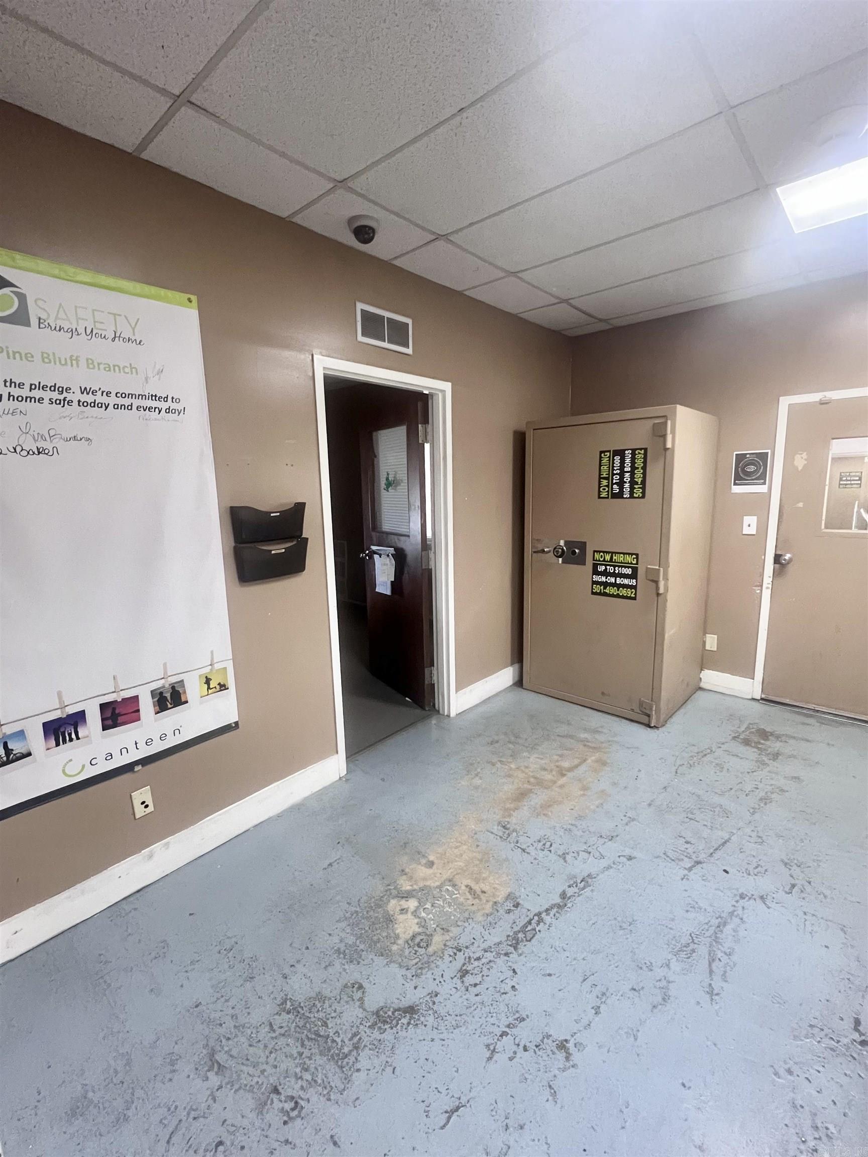 Jefferson County - Commercial Sale