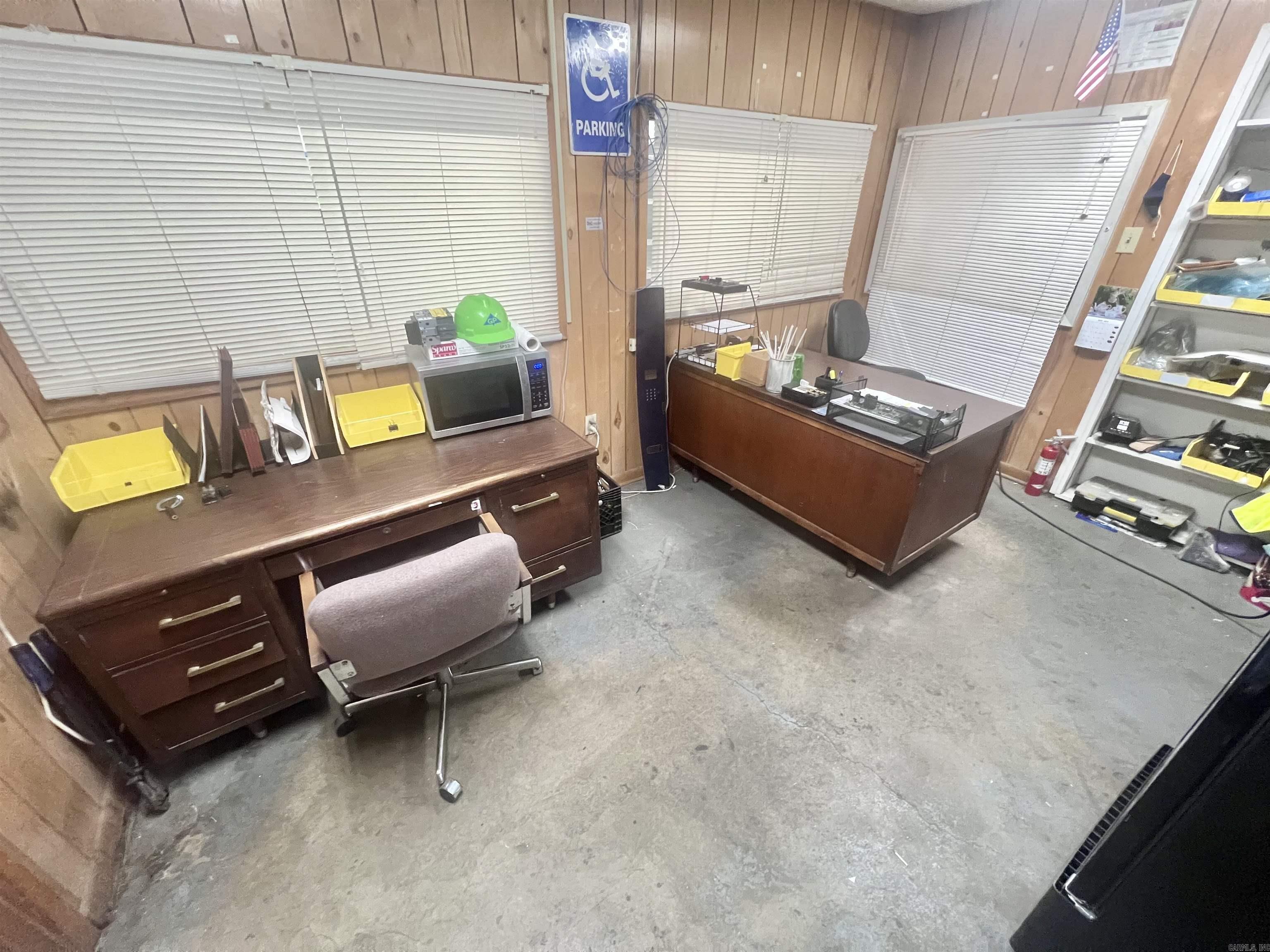 Jefferson County - Commercial Sale