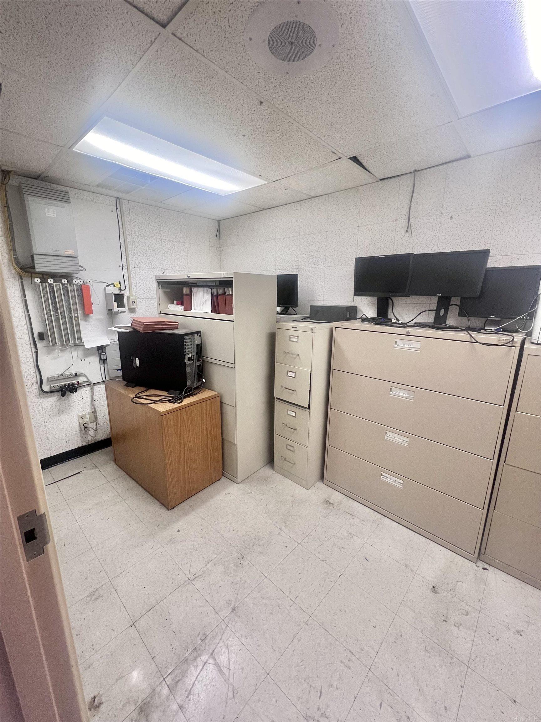 Jefferson County - Commercial Sale