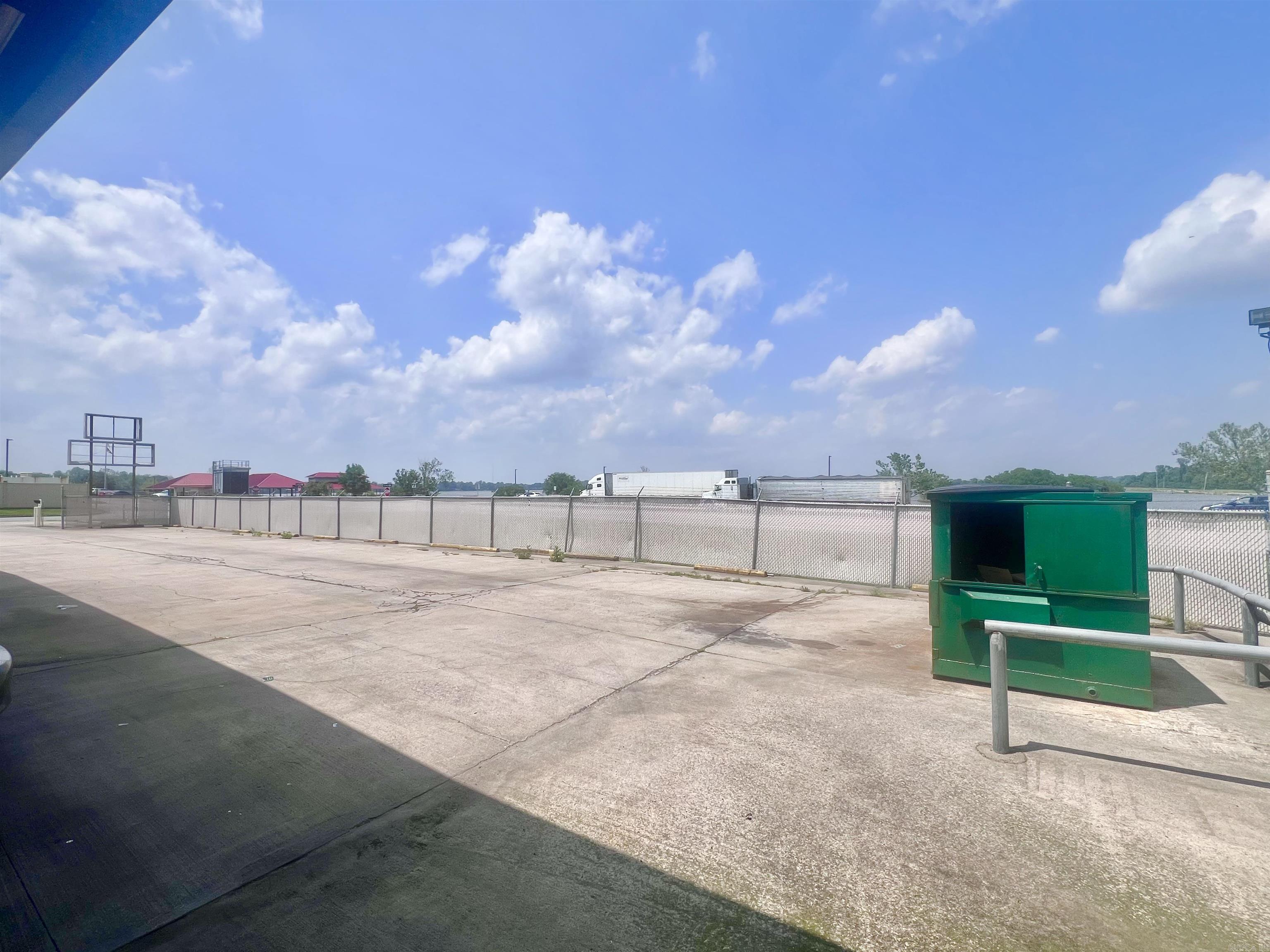 Jefferson County - Commercial Sale