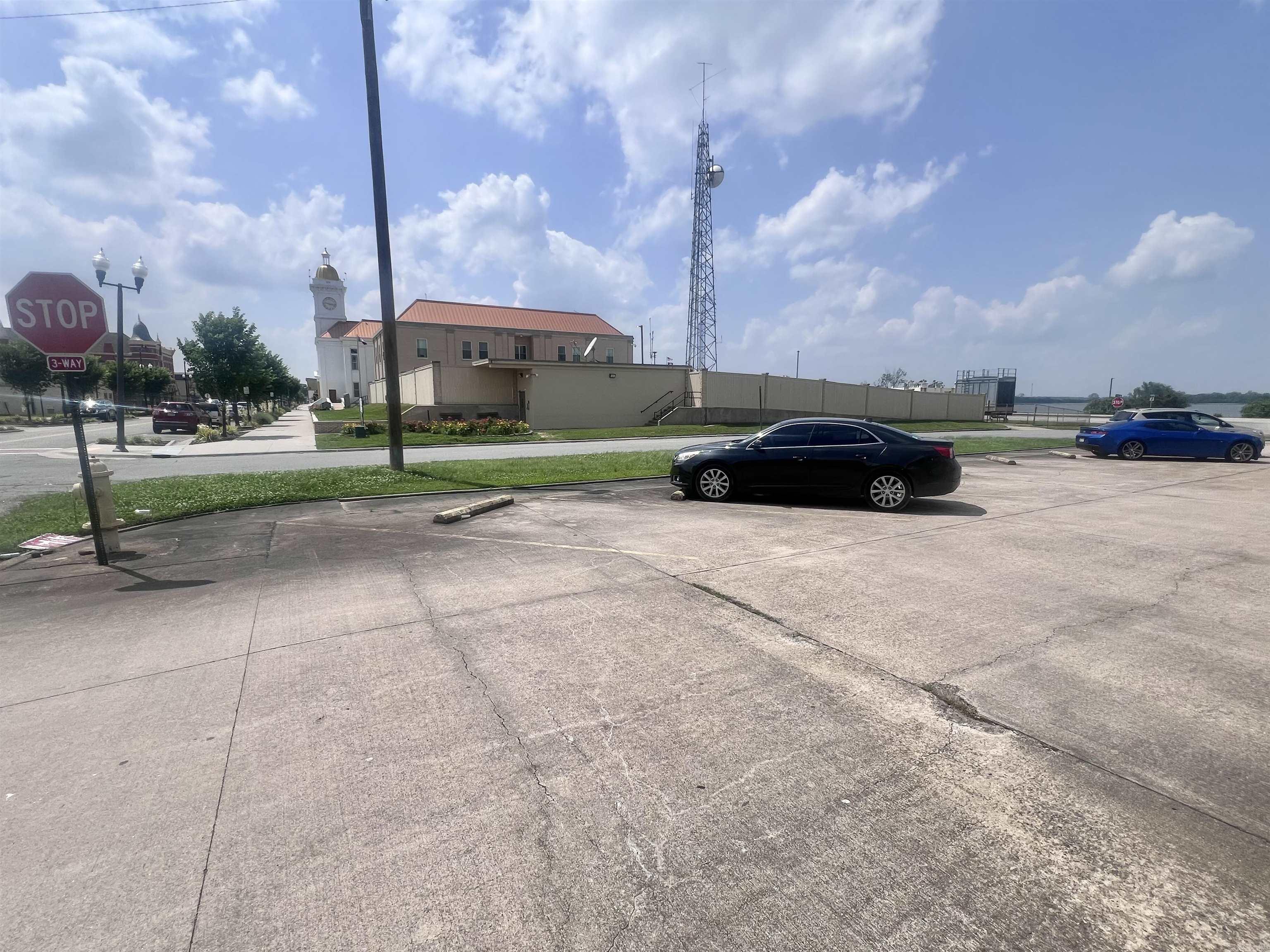 Jefferson County - Commercial Sale