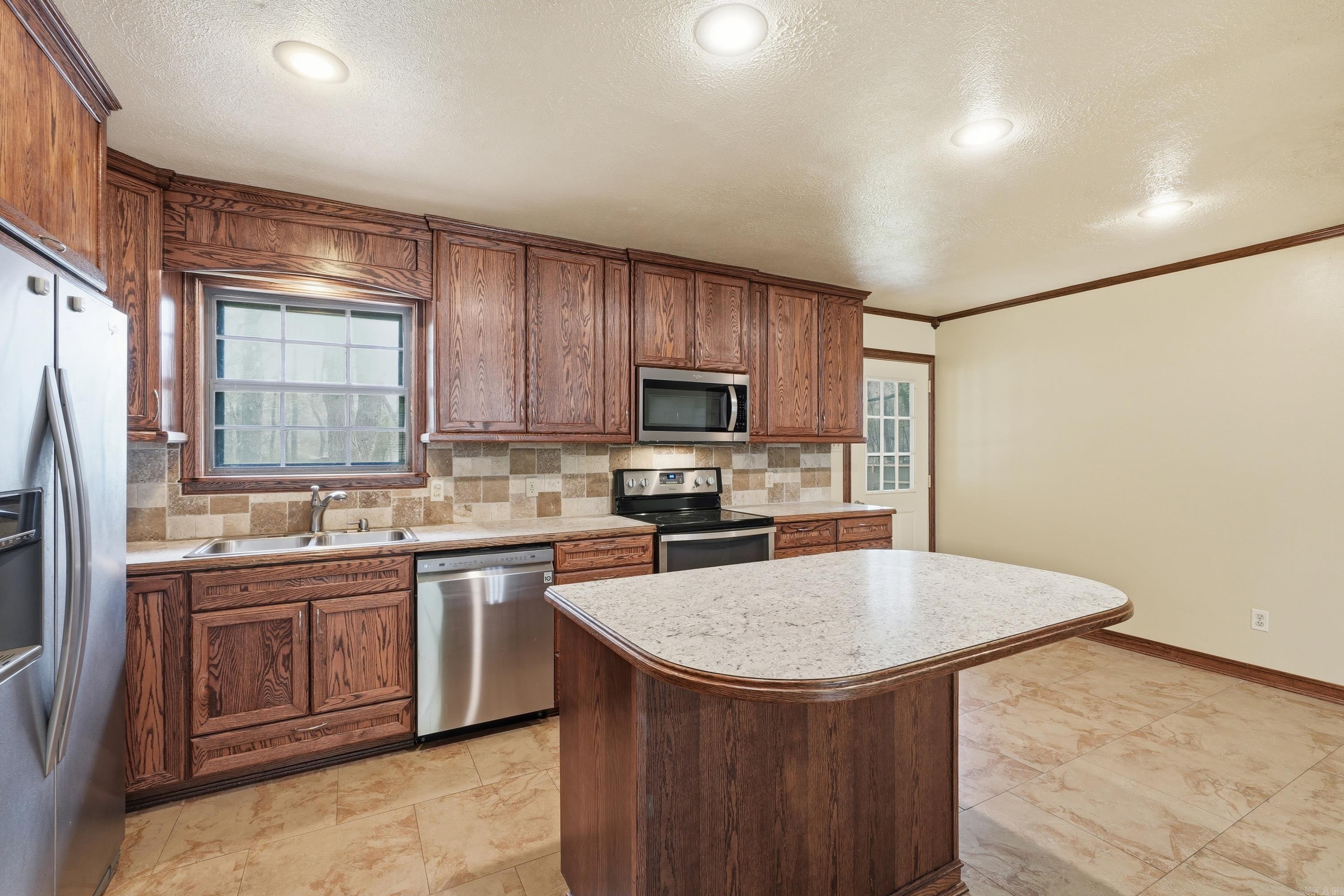 BROOKWOOD - Residential