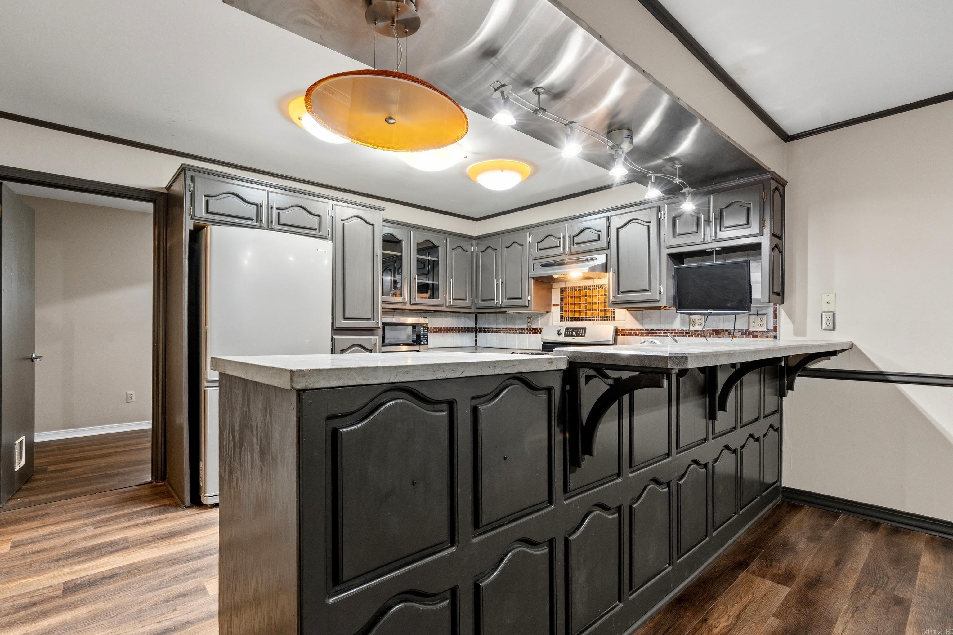 Pine Hills Park - Residential