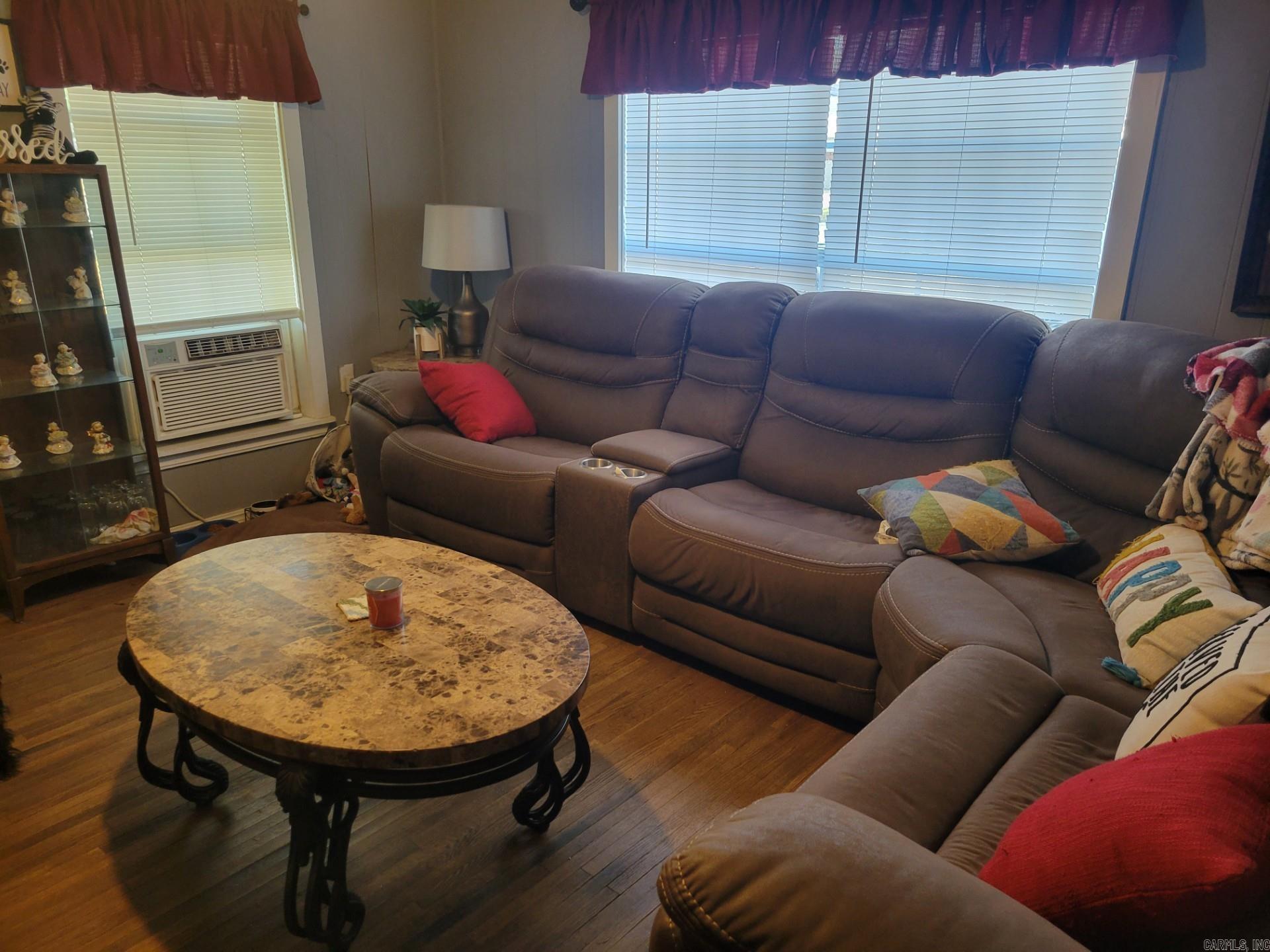 J L SHINN - Residential