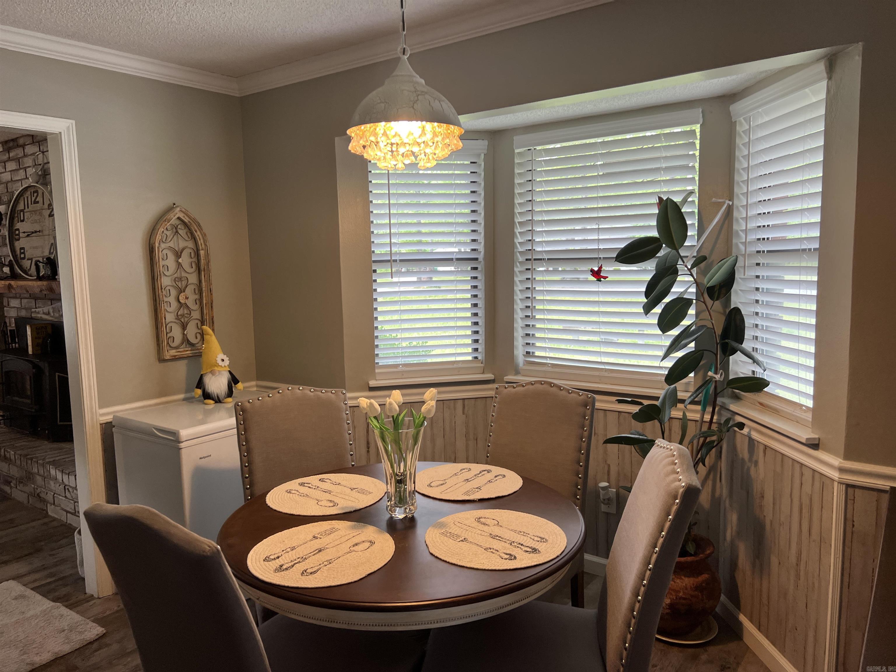 HOLLY PARK - Residential