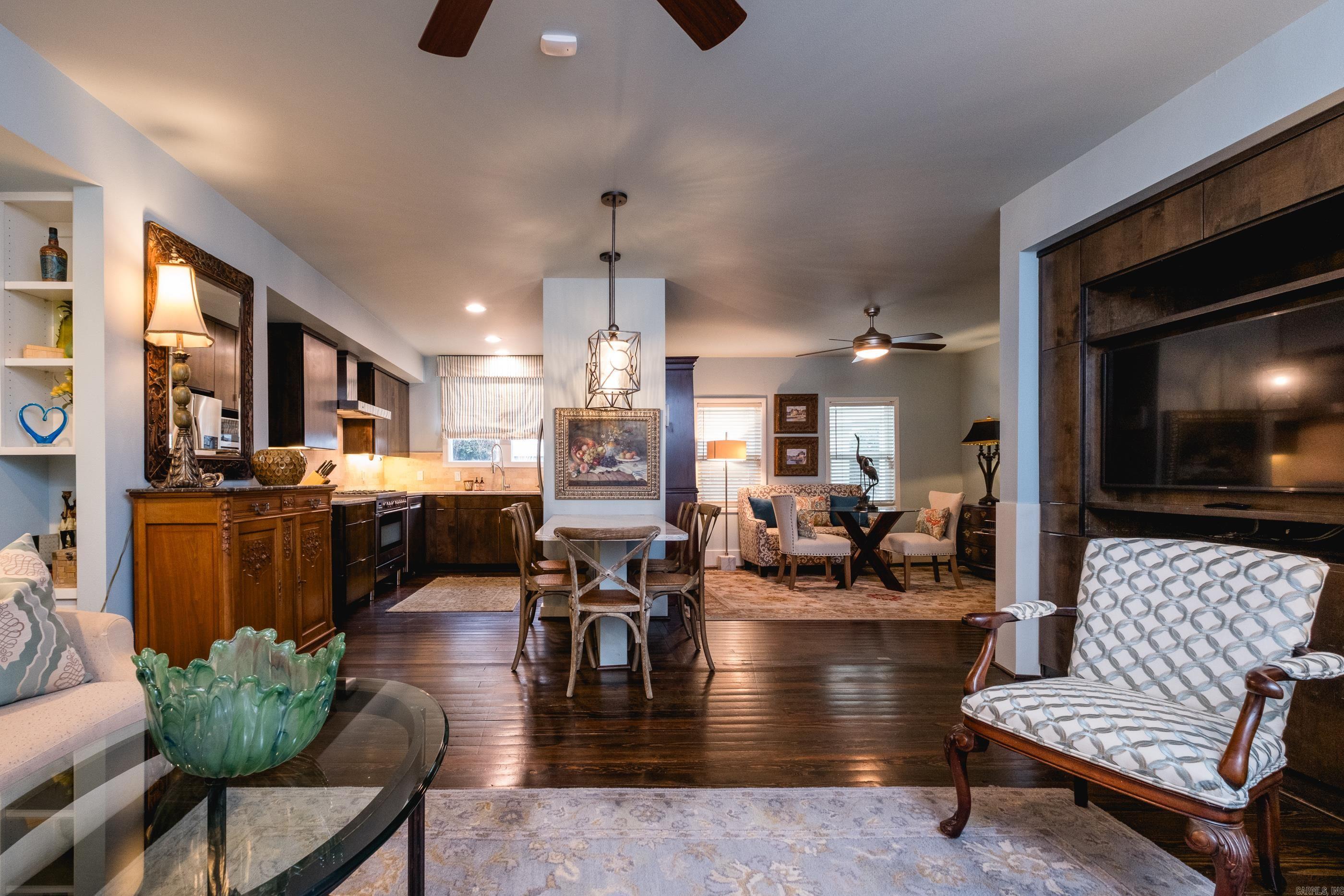 HOLLENBERG - Residential