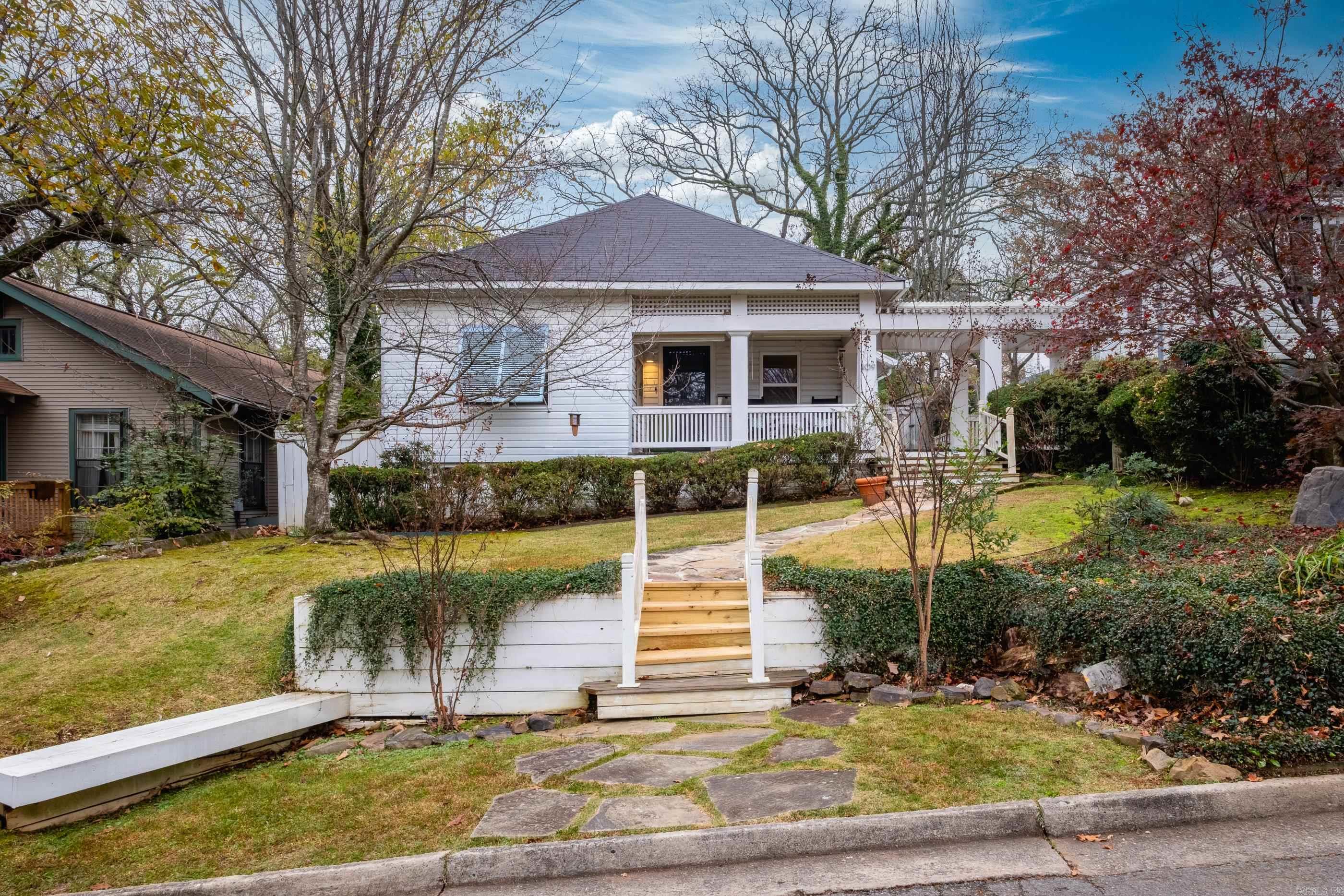 HOLLENBERG - Residential