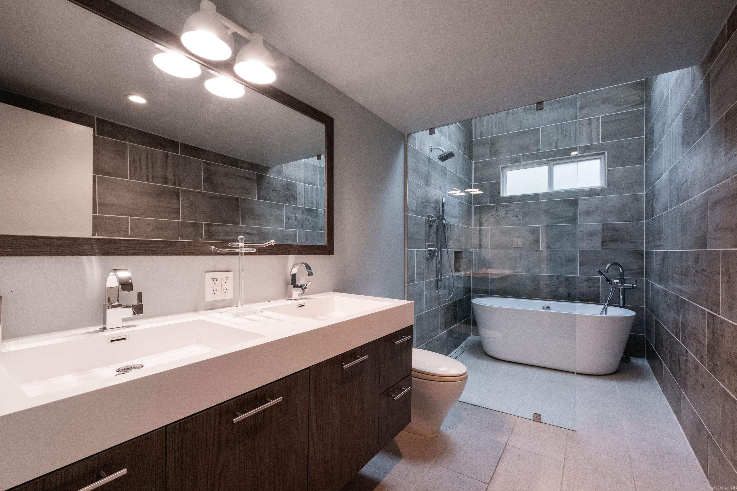 HOLLENBERG - Residential