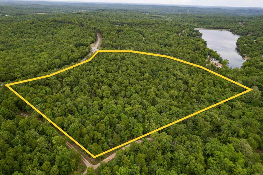 This 15 acres m/l is located in Cherokee Village, Arkansas and is close to Hardy and the Spring River. It is a level lot that can easily be built on or subdivided. This property is across the road from Lake Chanute. With 7 lakes, 2 golf courses, community centers, walking trails and playgrounds, there is something for the whole family!  Utilities are on property.