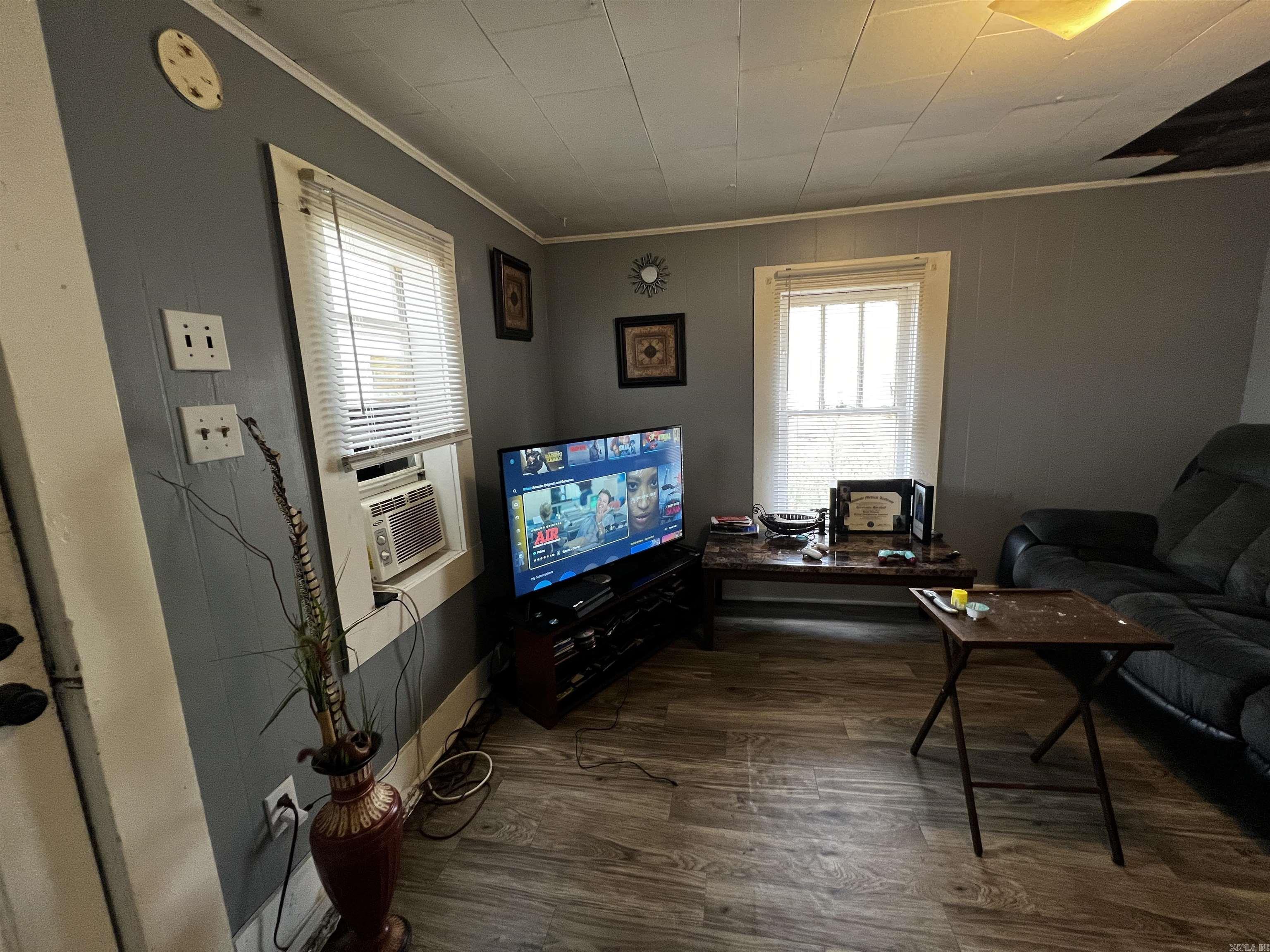 SMITH, D.J. - Residential