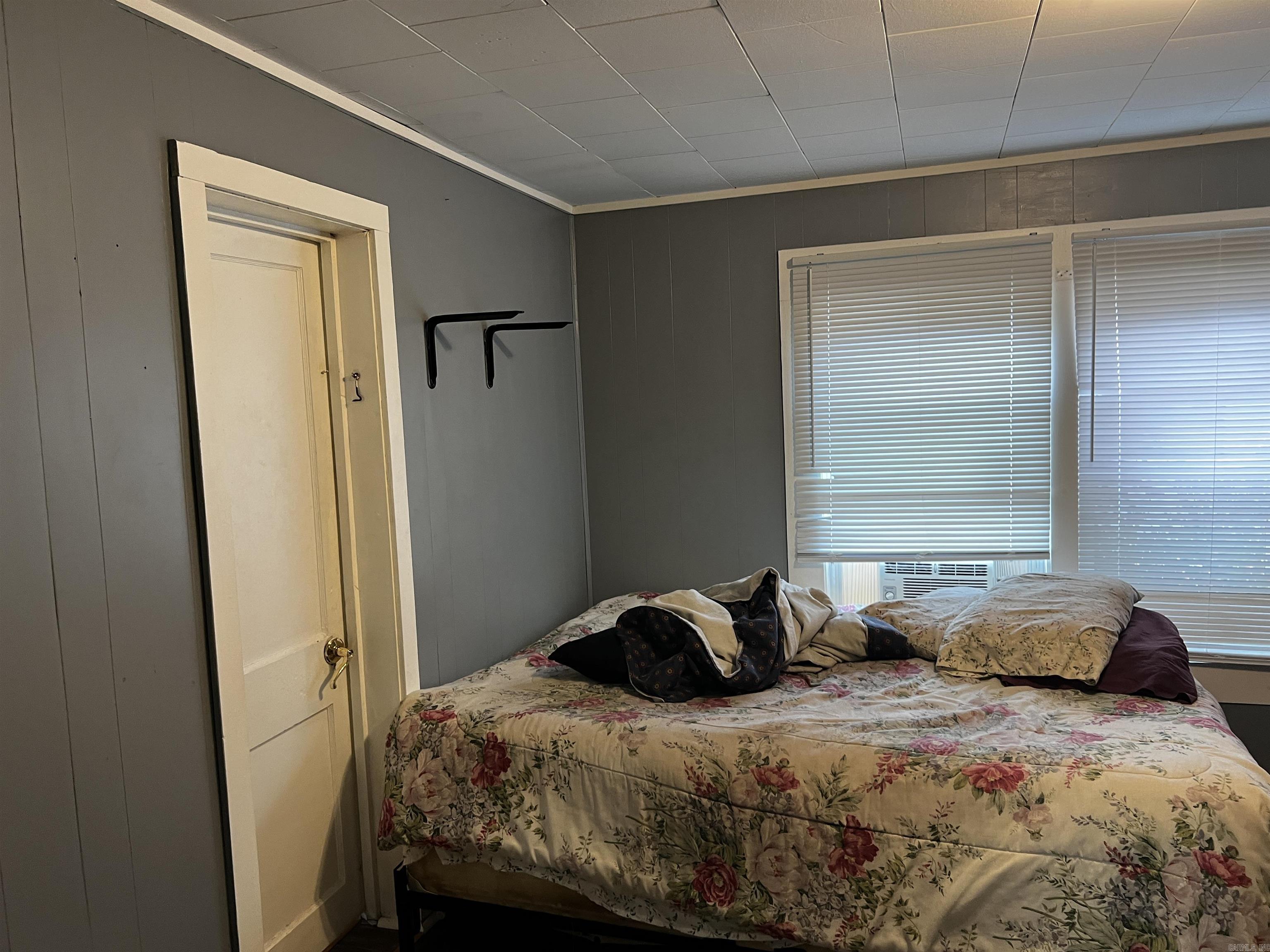 SMITH, D.J. - Residential