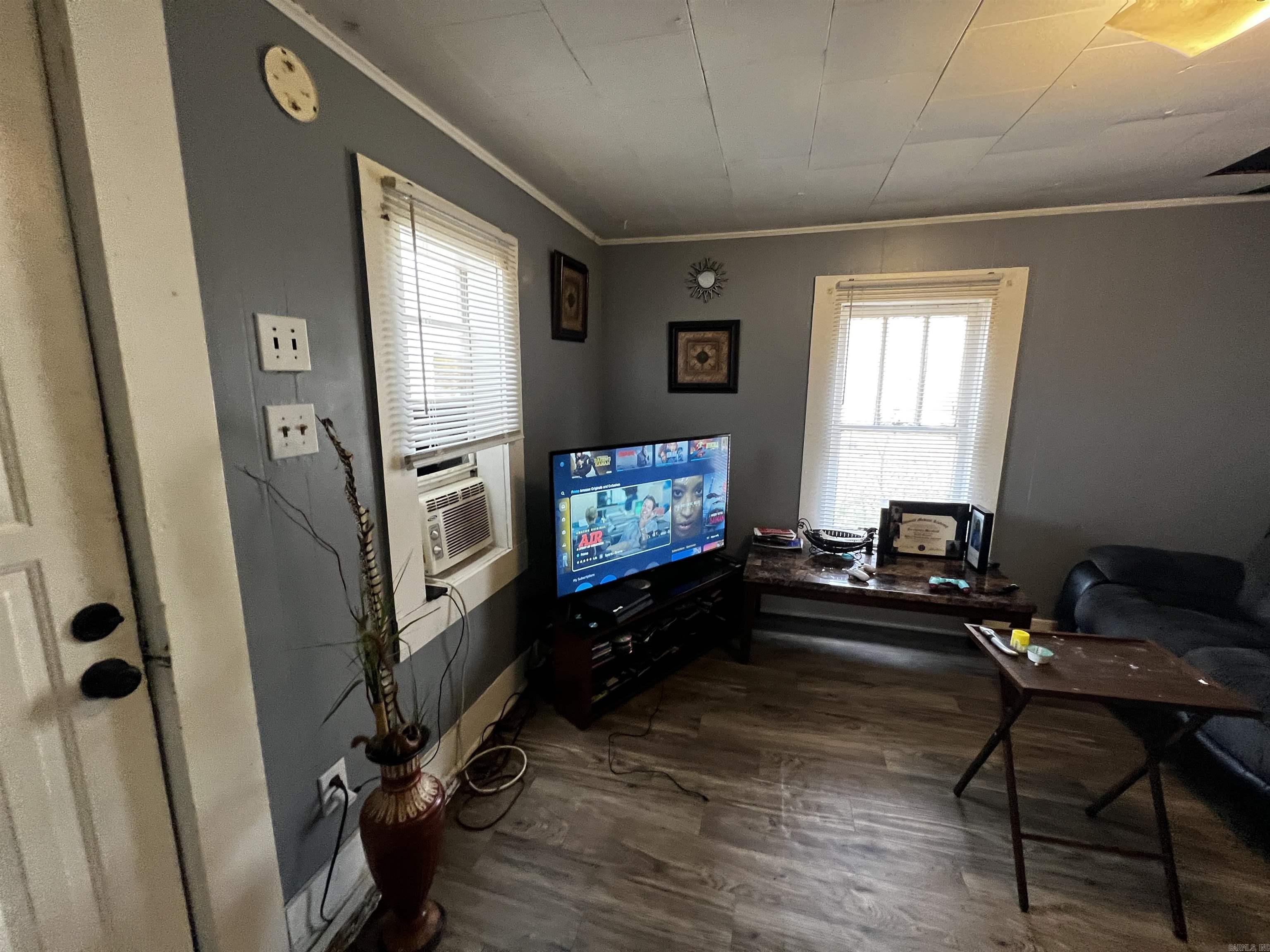 SMITH, D.J. - Residential