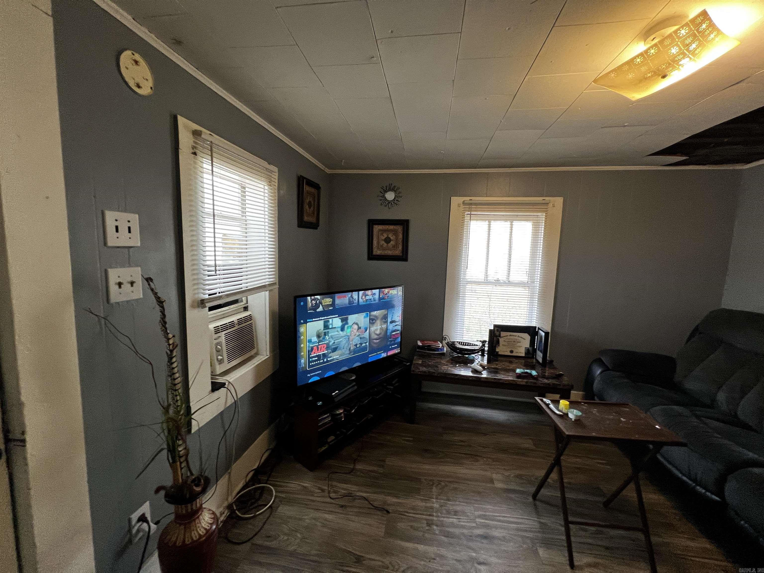 SMITH, D.J. - Residential