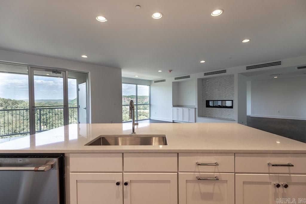 Riviera HPR - Residential