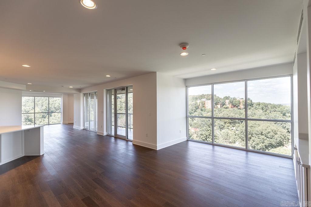 Riviera HPR - Residential
