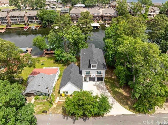 CHAMBERS POINT - Residential