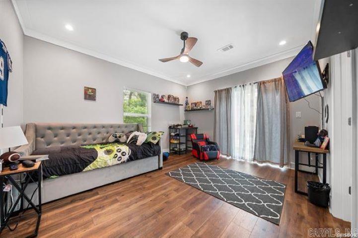 CHAMBERS POINT - Residential