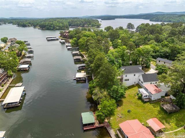 CHAMBERS POINT - Residential