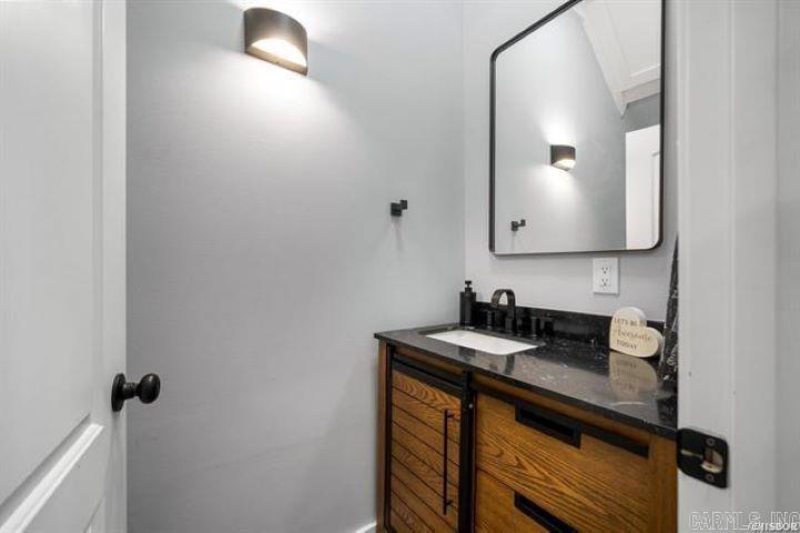 CHAMBERS POINT - Residential