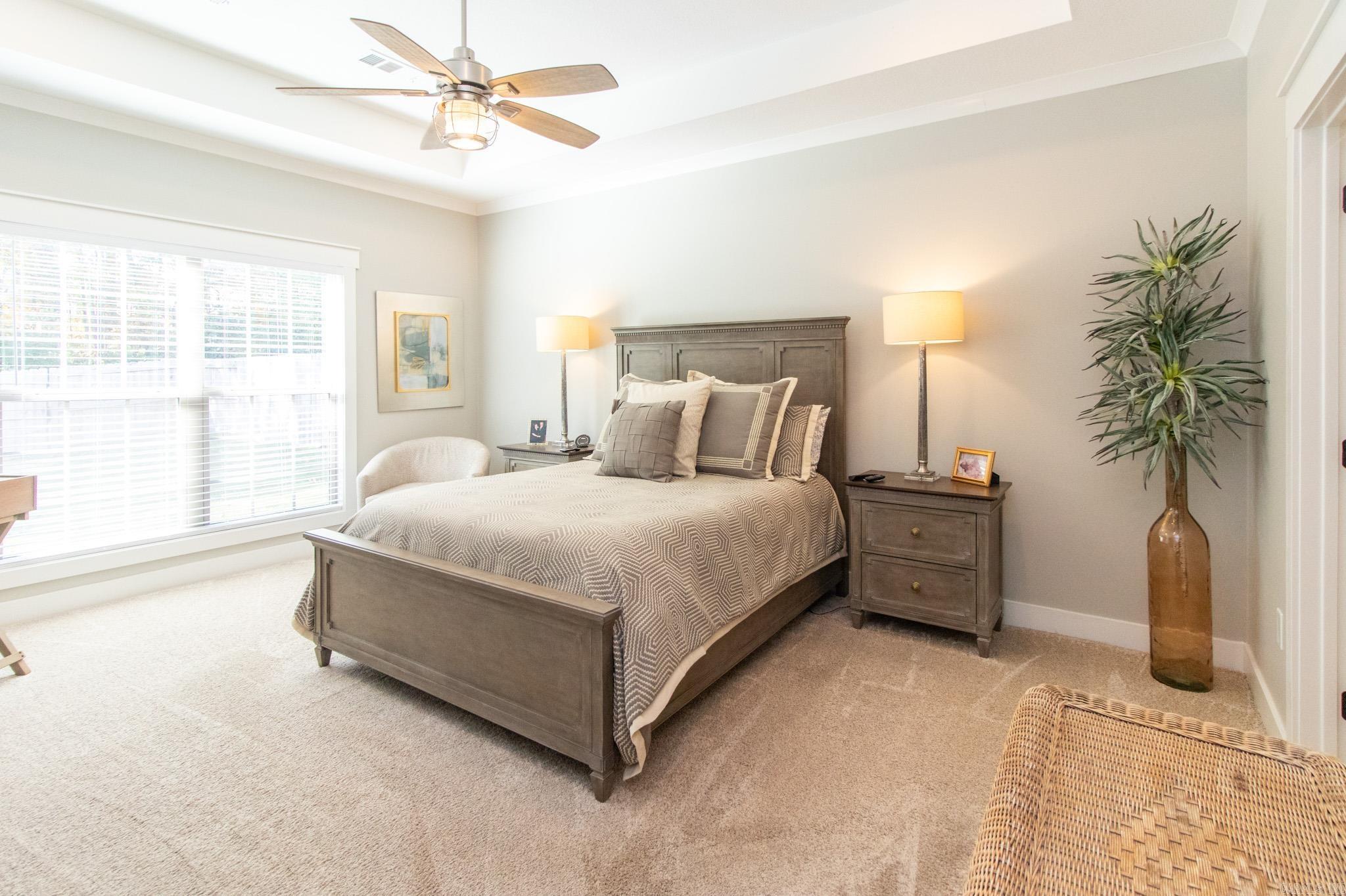 VALLEY VIEW MANOR - Residential