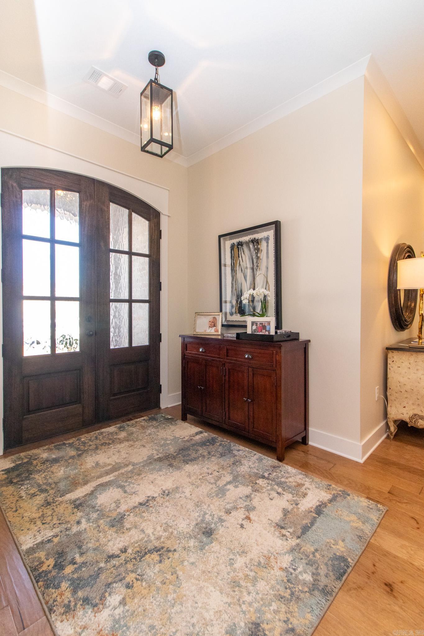 VALLEY VIEW MANOR - Residential