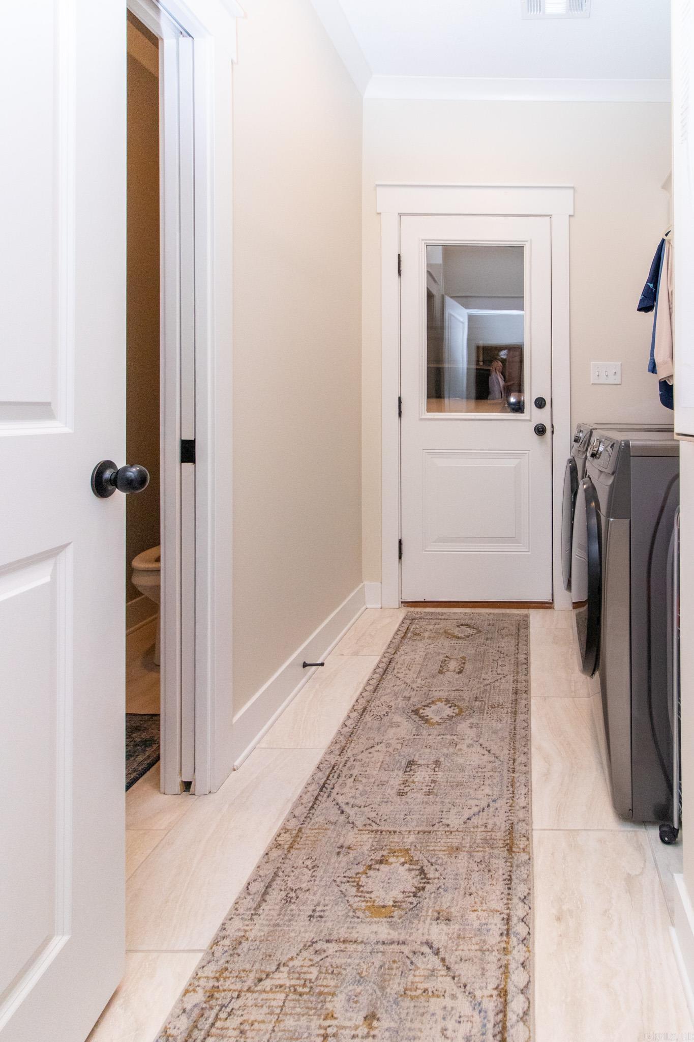 VALLEY VIEW MANOR - Residential