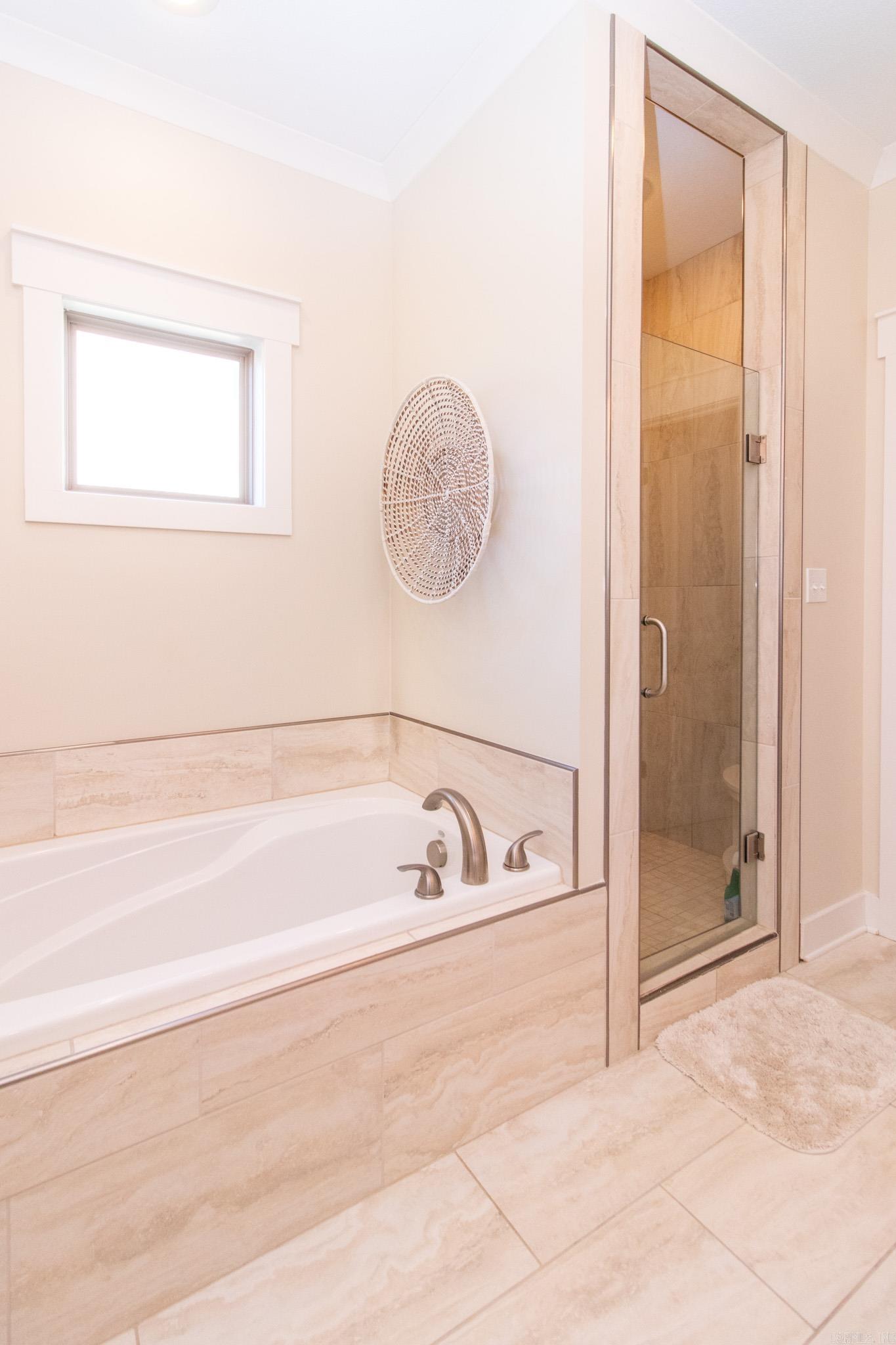 VALLEY VIEW MANOR - Residential