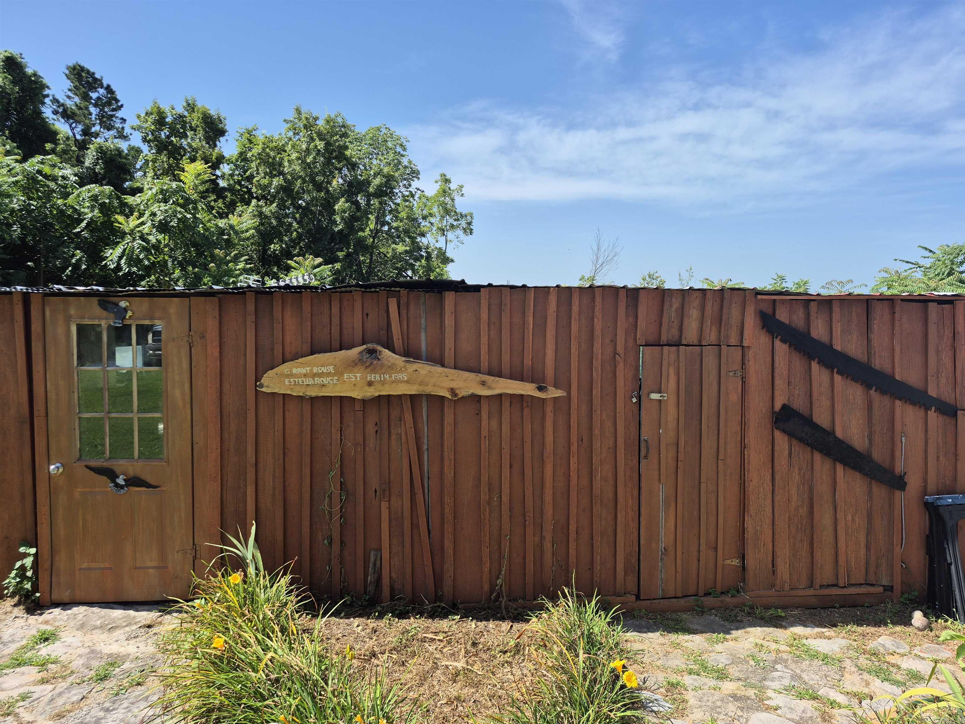 Metes & Bounds - Residential