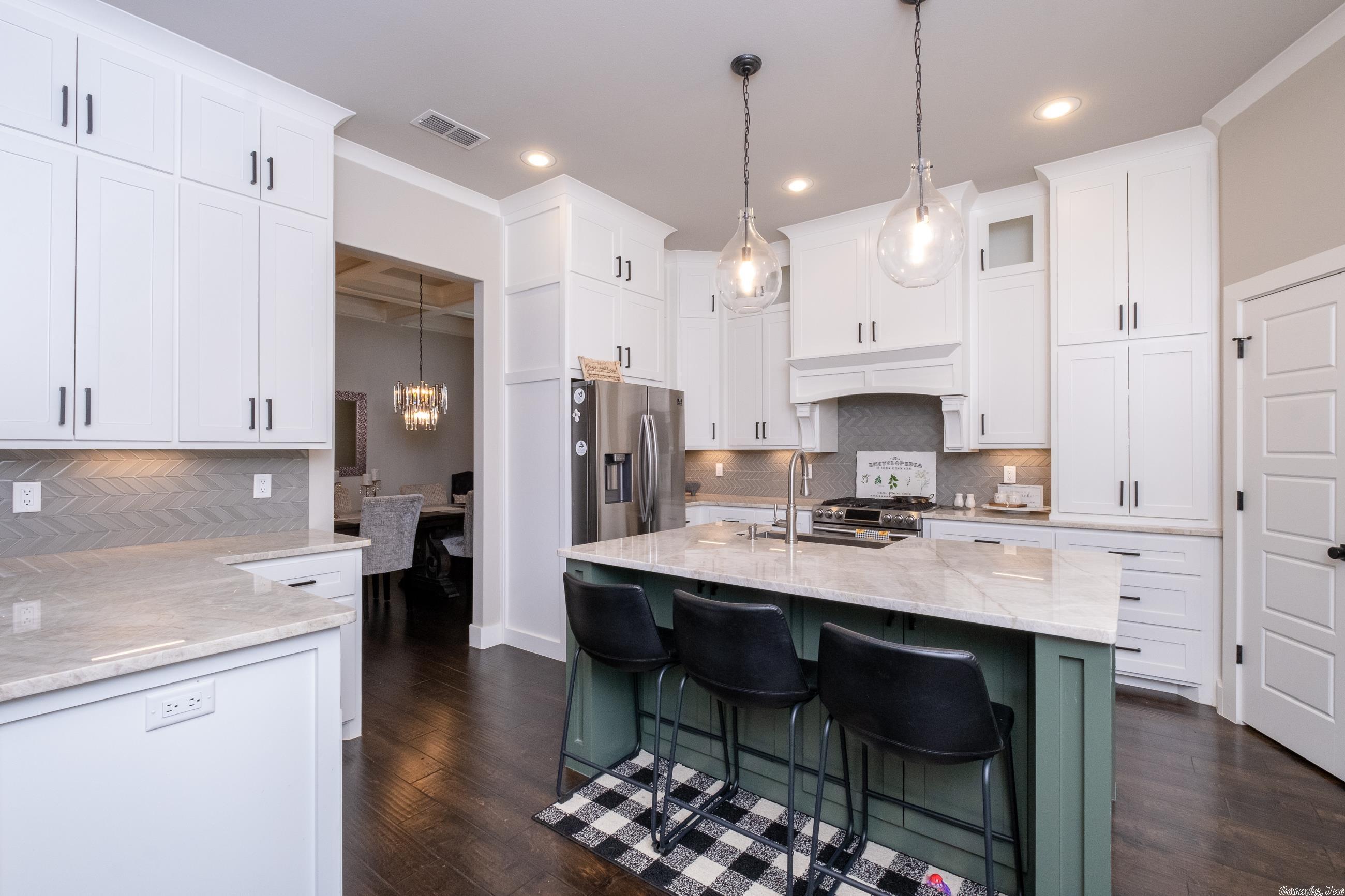 CHENAL VALLEY EPERNAY PLACE - Residential