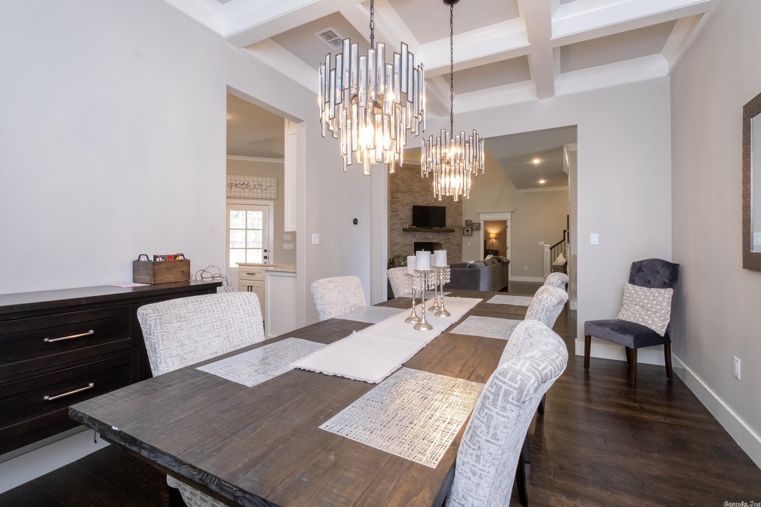 CHENAL VALLEY EPERNAY PLACE - Residential