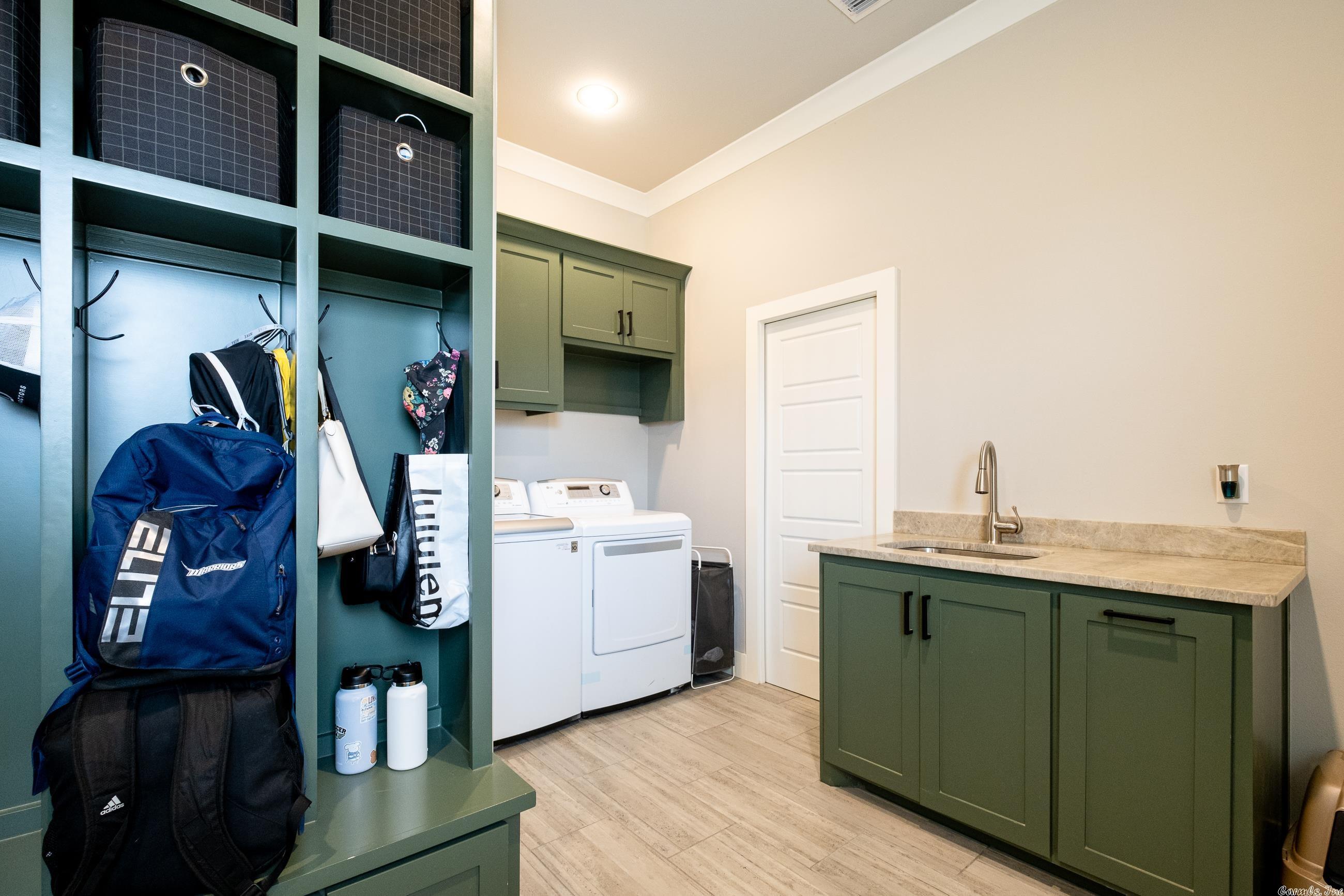 CHENAL VALLEY EPERNAY PLACE - Residential