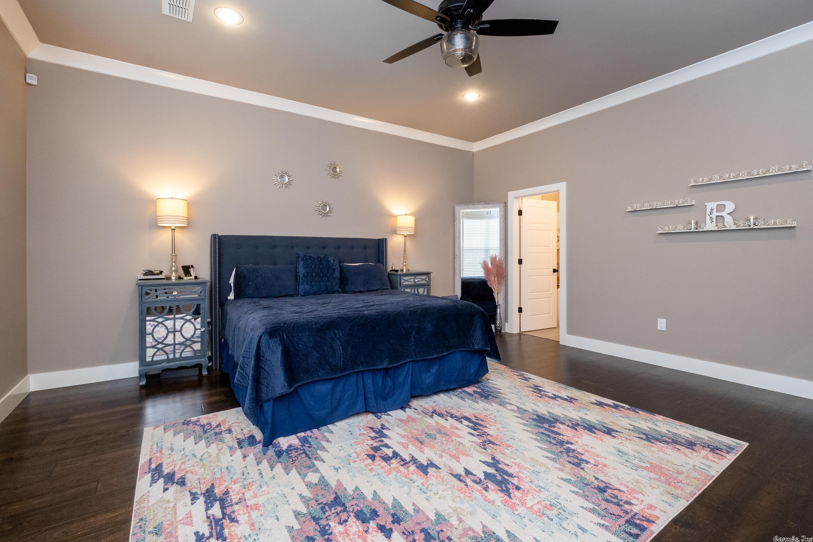 CHENAL VALLEY EPERNAY PLACE - Residential