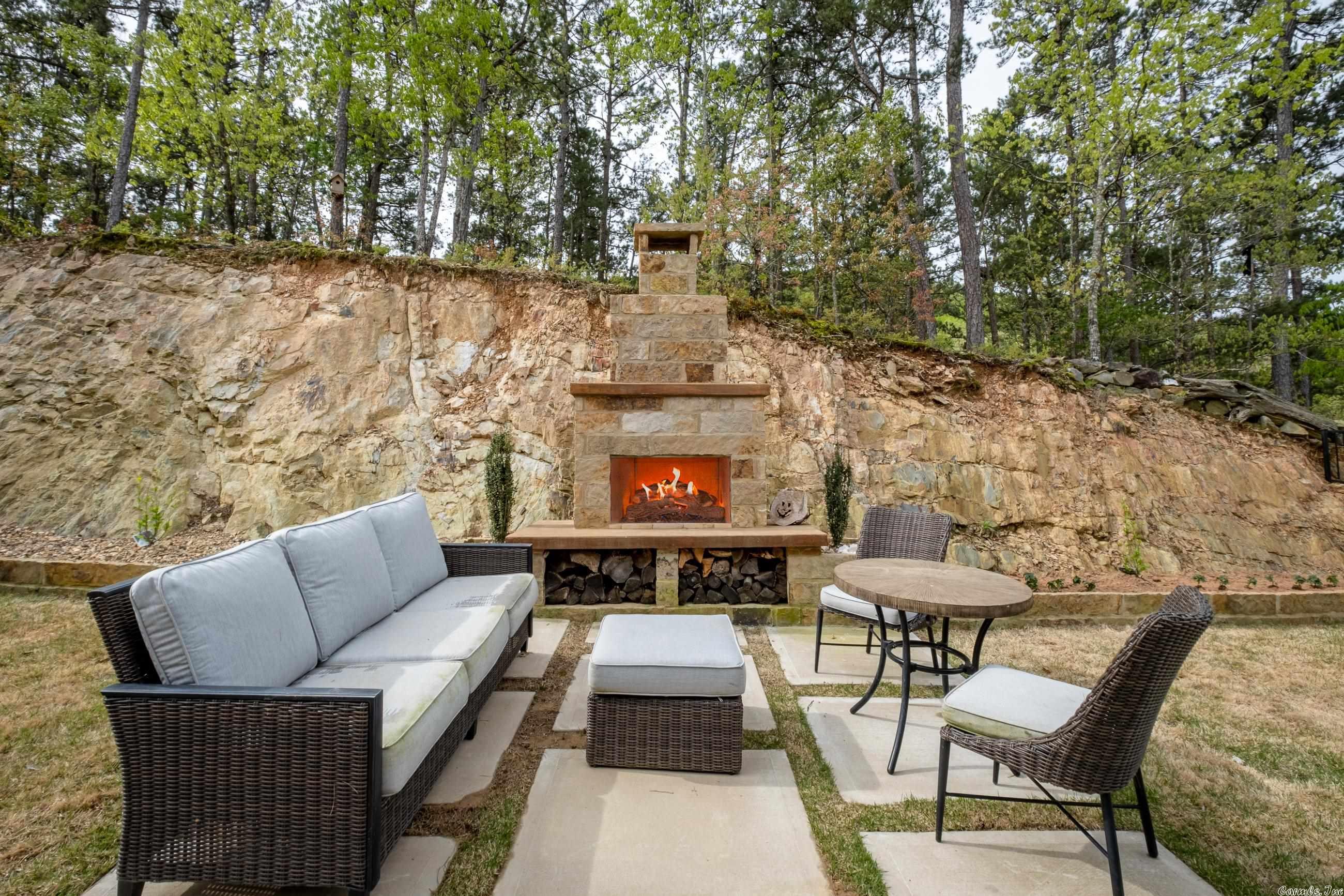 CHENAL VALLEY EPERNAY PLACE - Residential