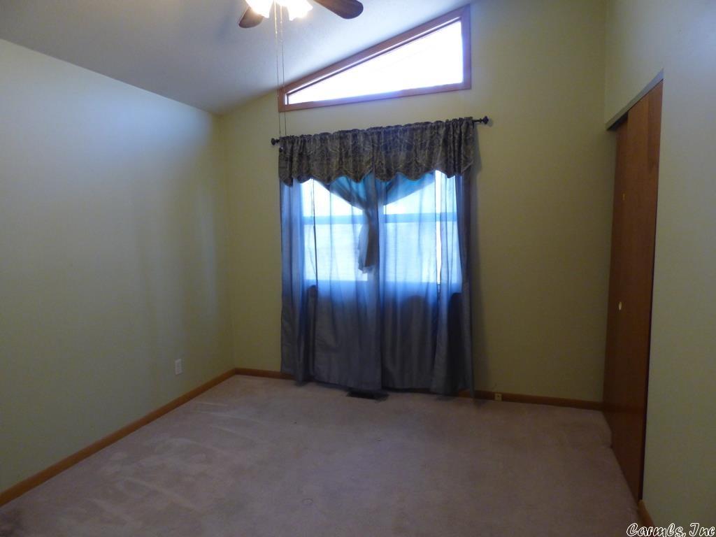 Crow 2nd - Residential Lease