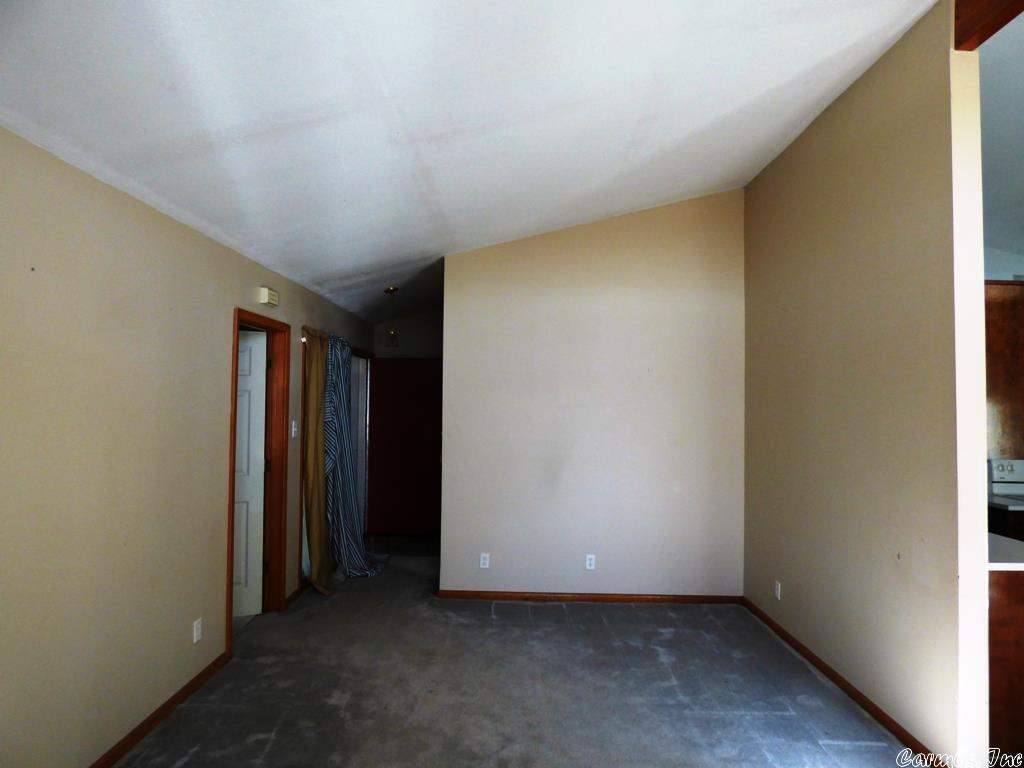 Crow 2nd - Residential Lease