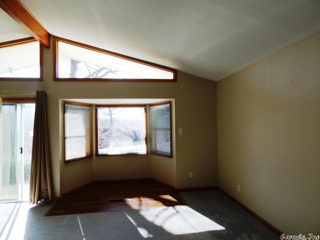 Crow 2nd - Residential Lease