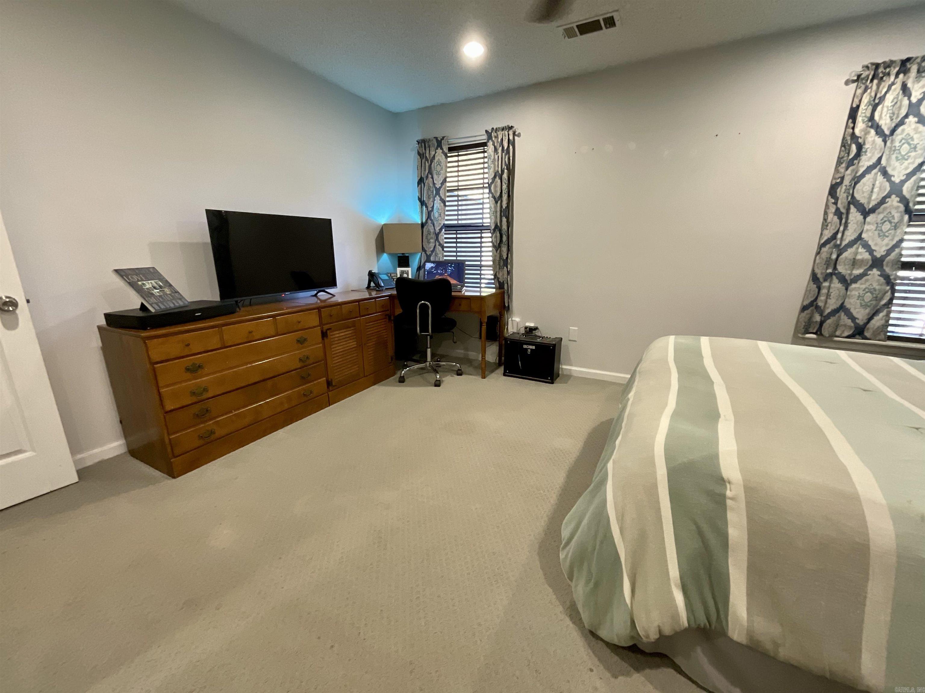 White Oaks - Residential