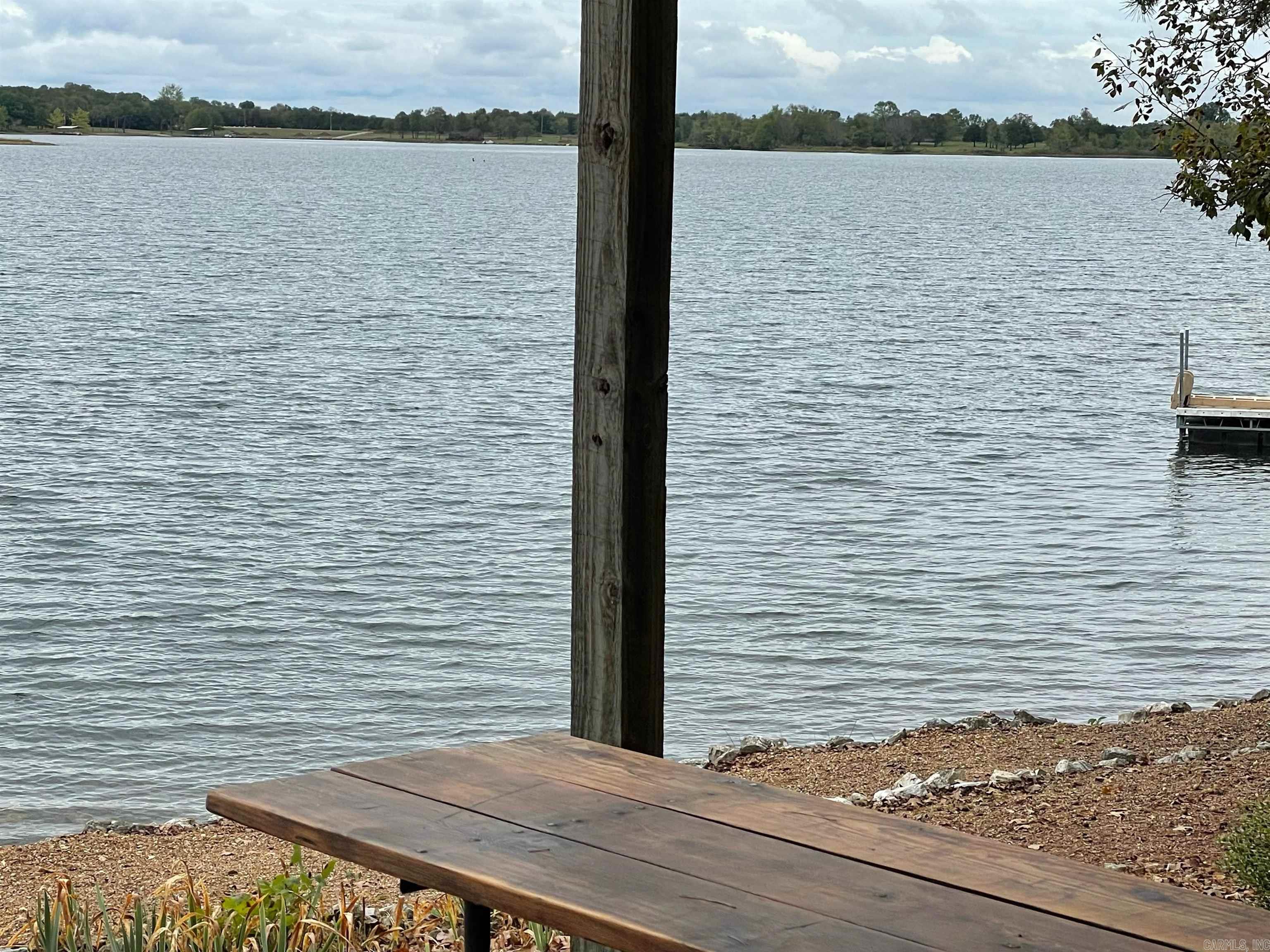 NORTH SHORE - Residential