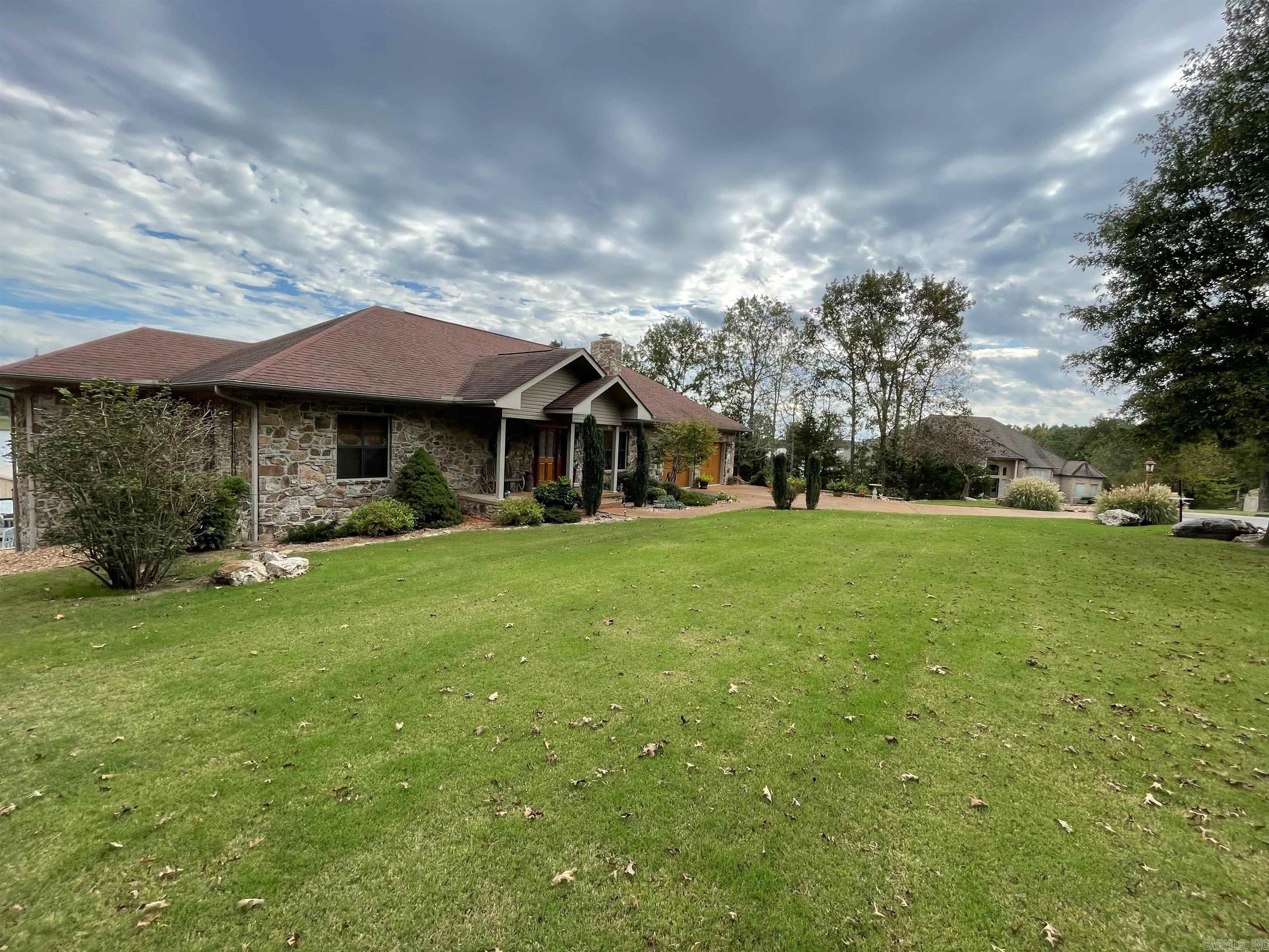 NORTH SHORE - Residential