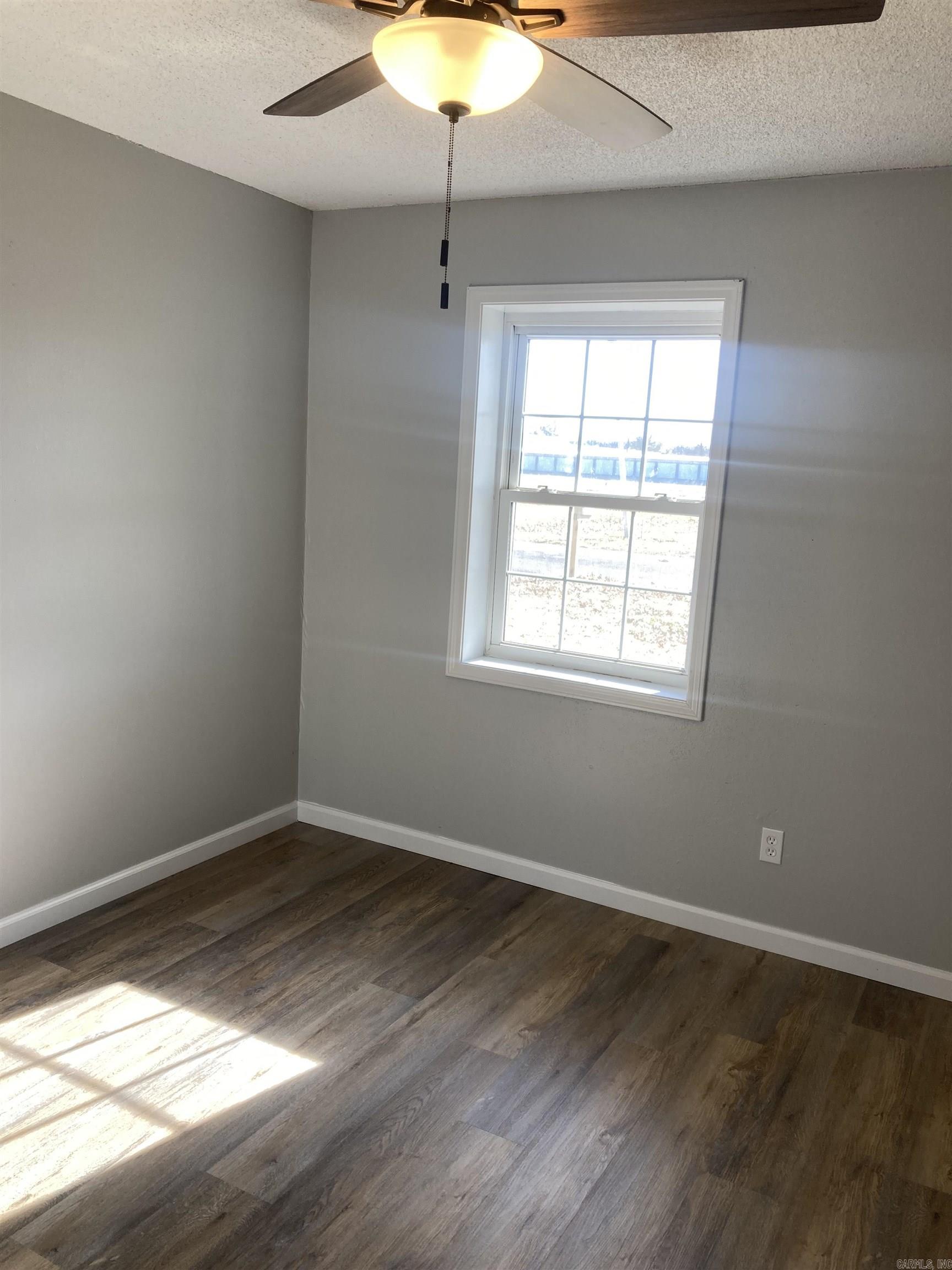 HARWOOD - Residential