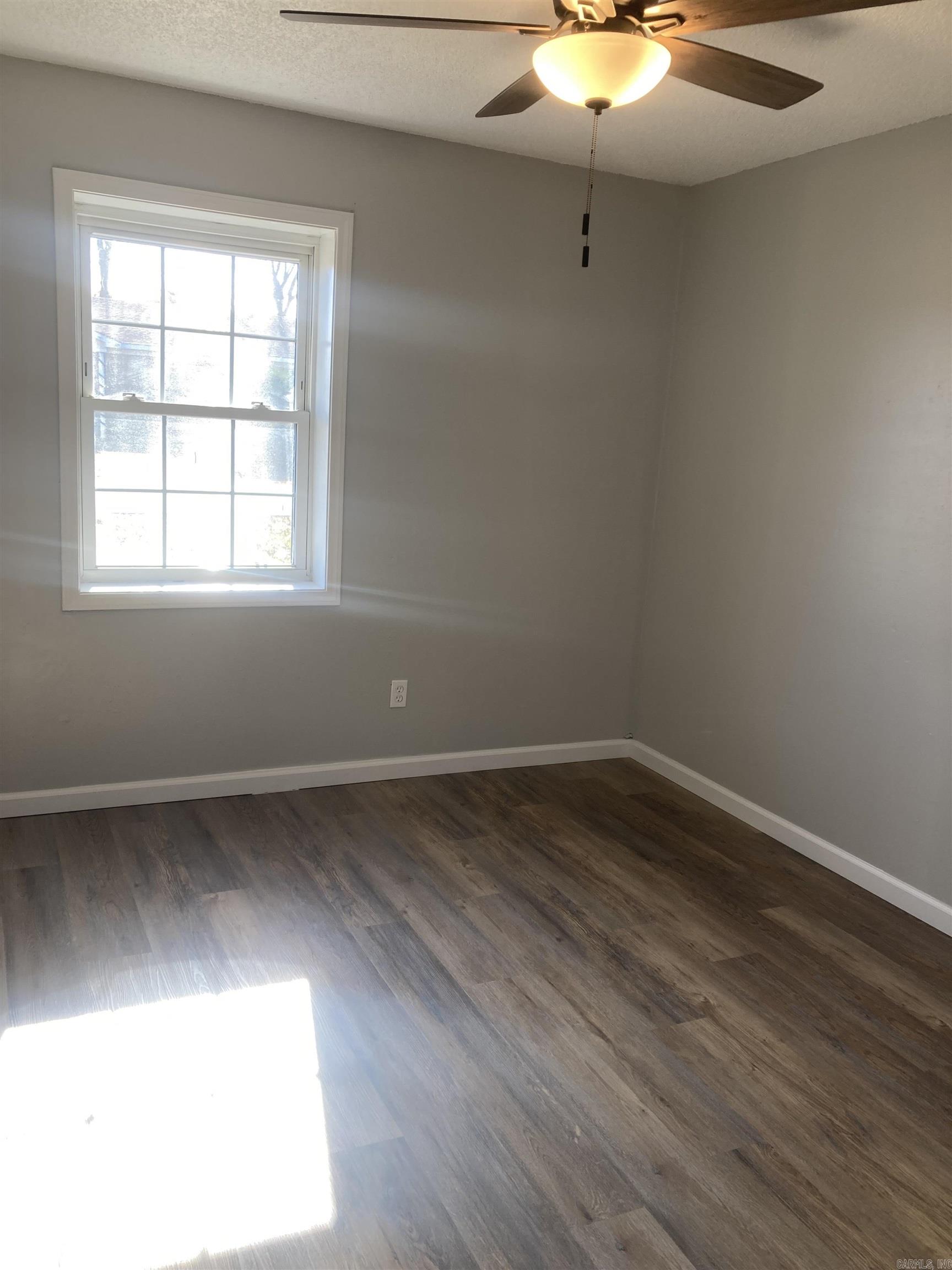 HARWOOD - Residential