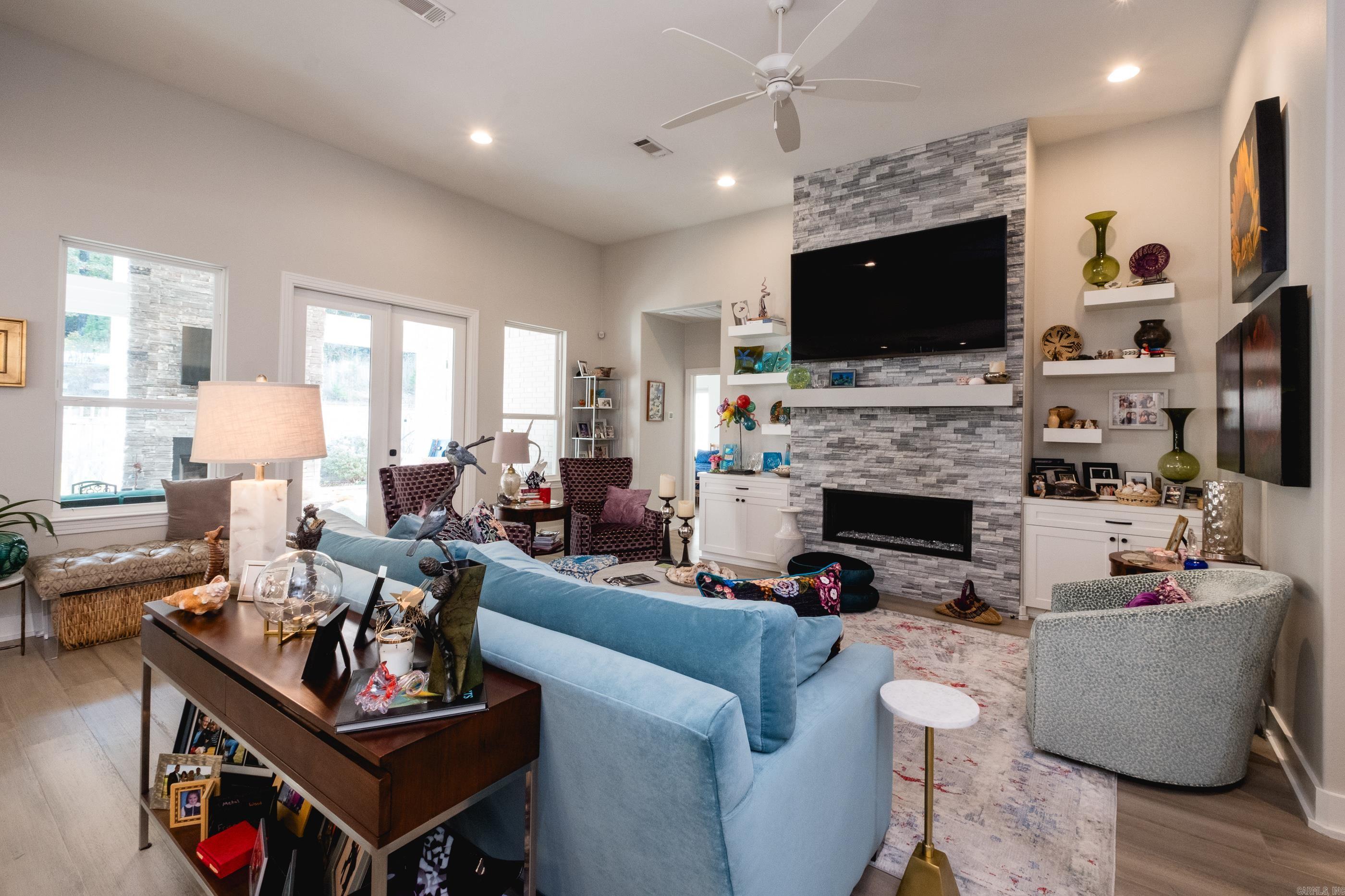 BELLES FLEURS - Residential