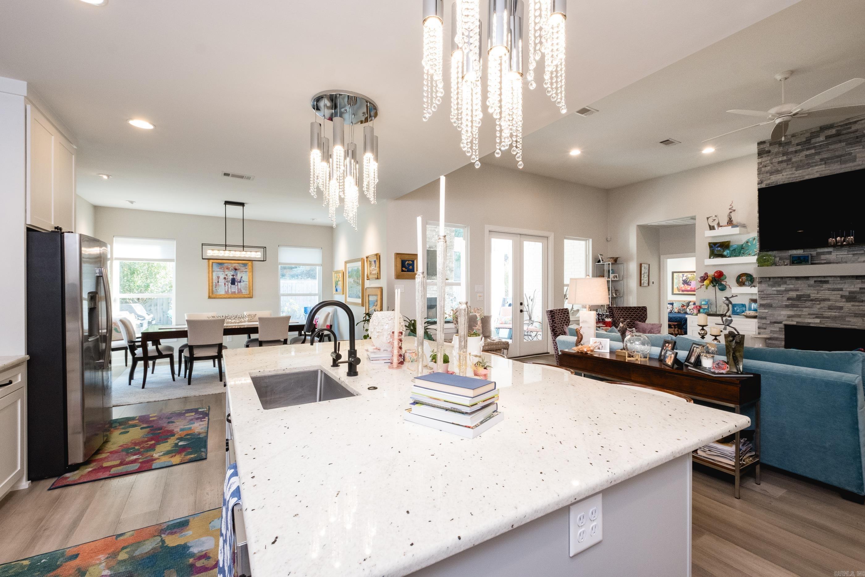 BELLES FLEURS - Residential