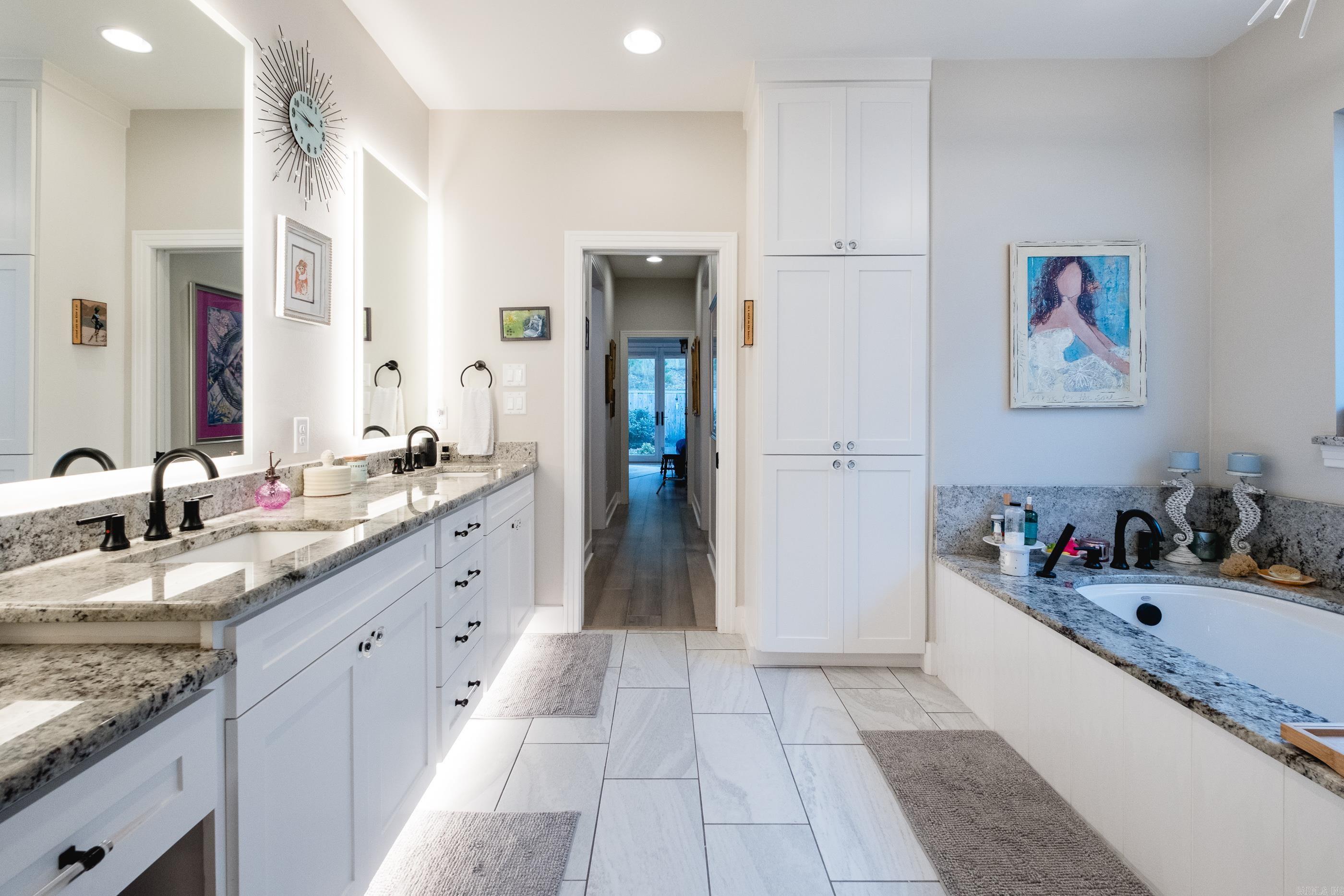 BELLES FLEURS - Residential