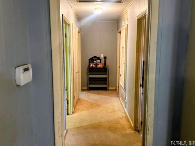 MIKE BERG LAKE - Residential