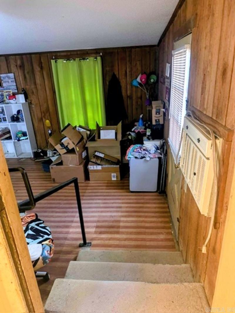 MIKE BERG LAKE - Residential