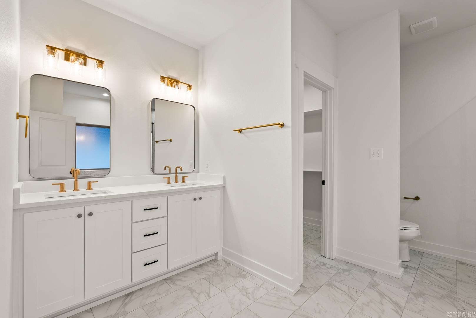 HIDDEN VALLEY ESTATES - Residential