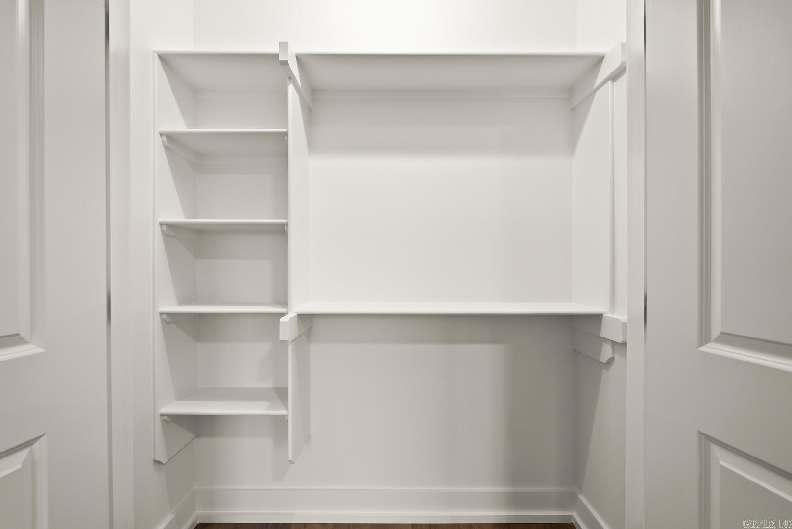 HIDDEN VALLEY ESTATES - Residential