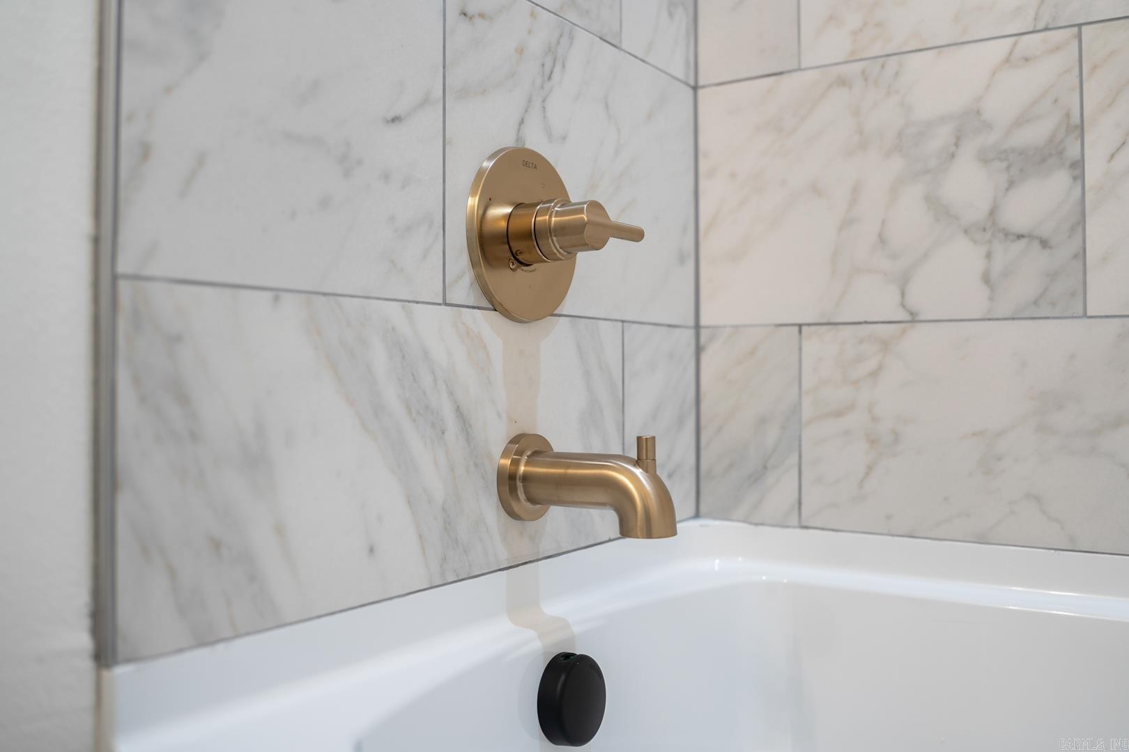 HIDDEN VALLEY ESTATES - Residential